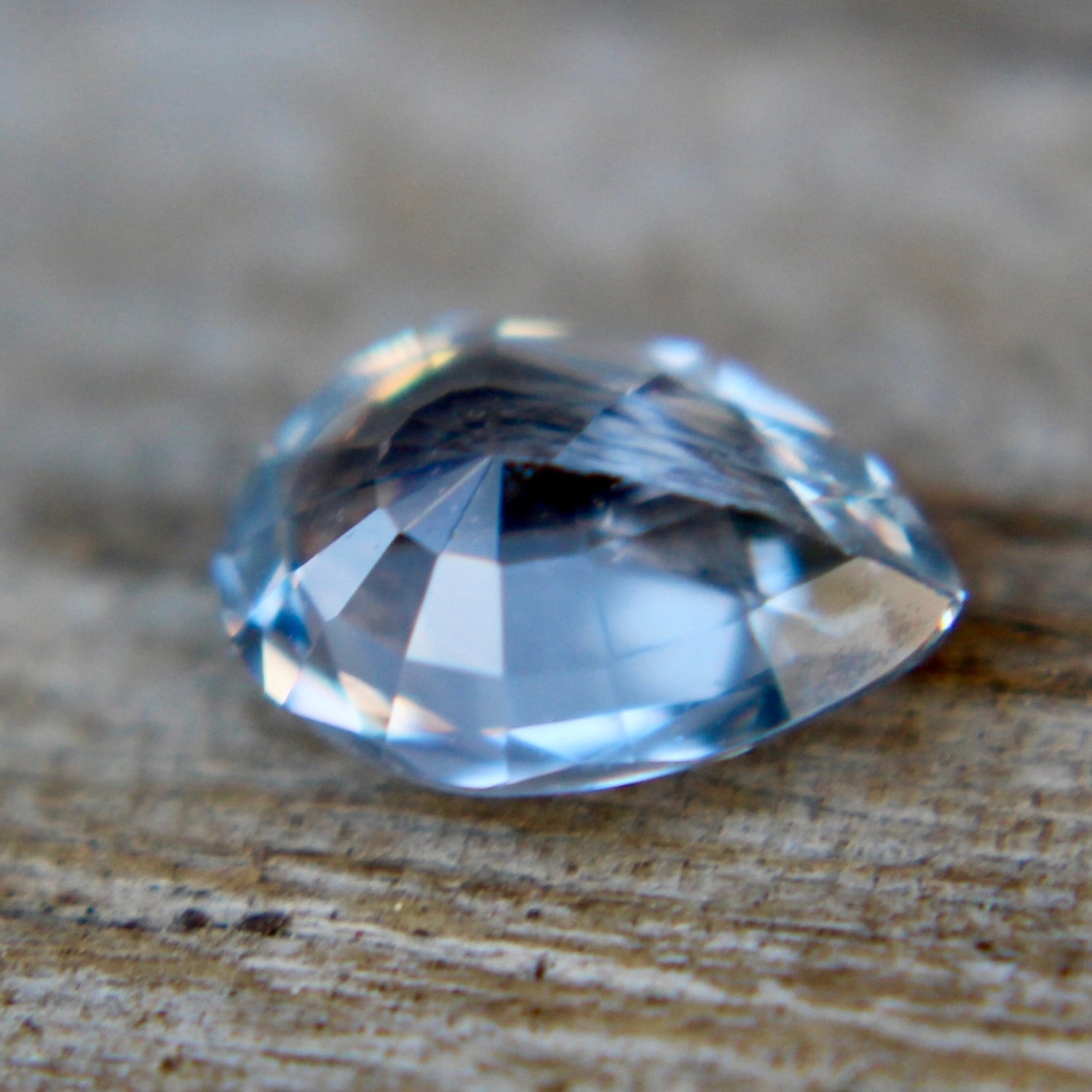 Natural Pale Purple Sapphire - Sapphirepal