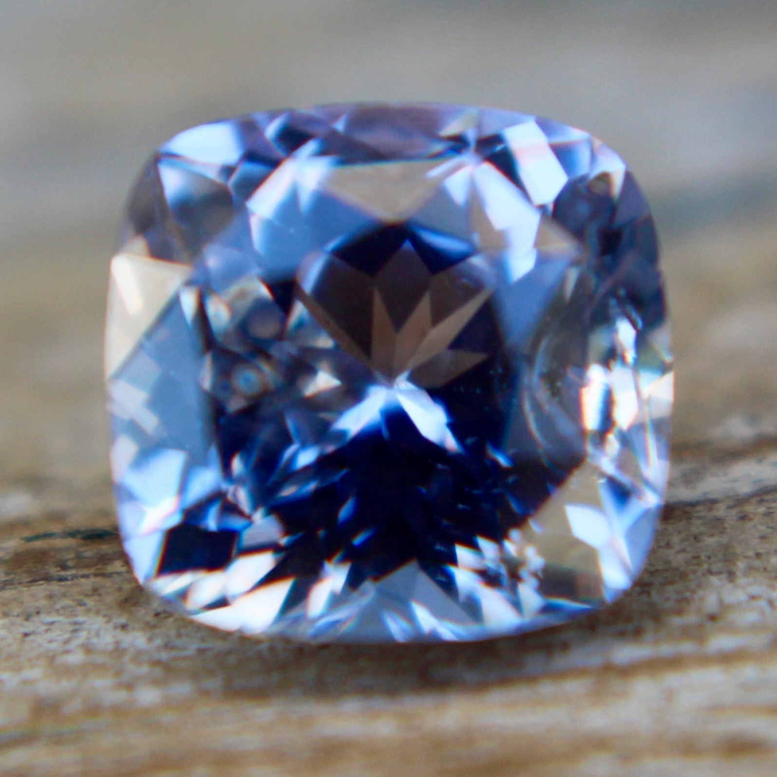 Natural Pale Purple Sapphire - Sapphirepal