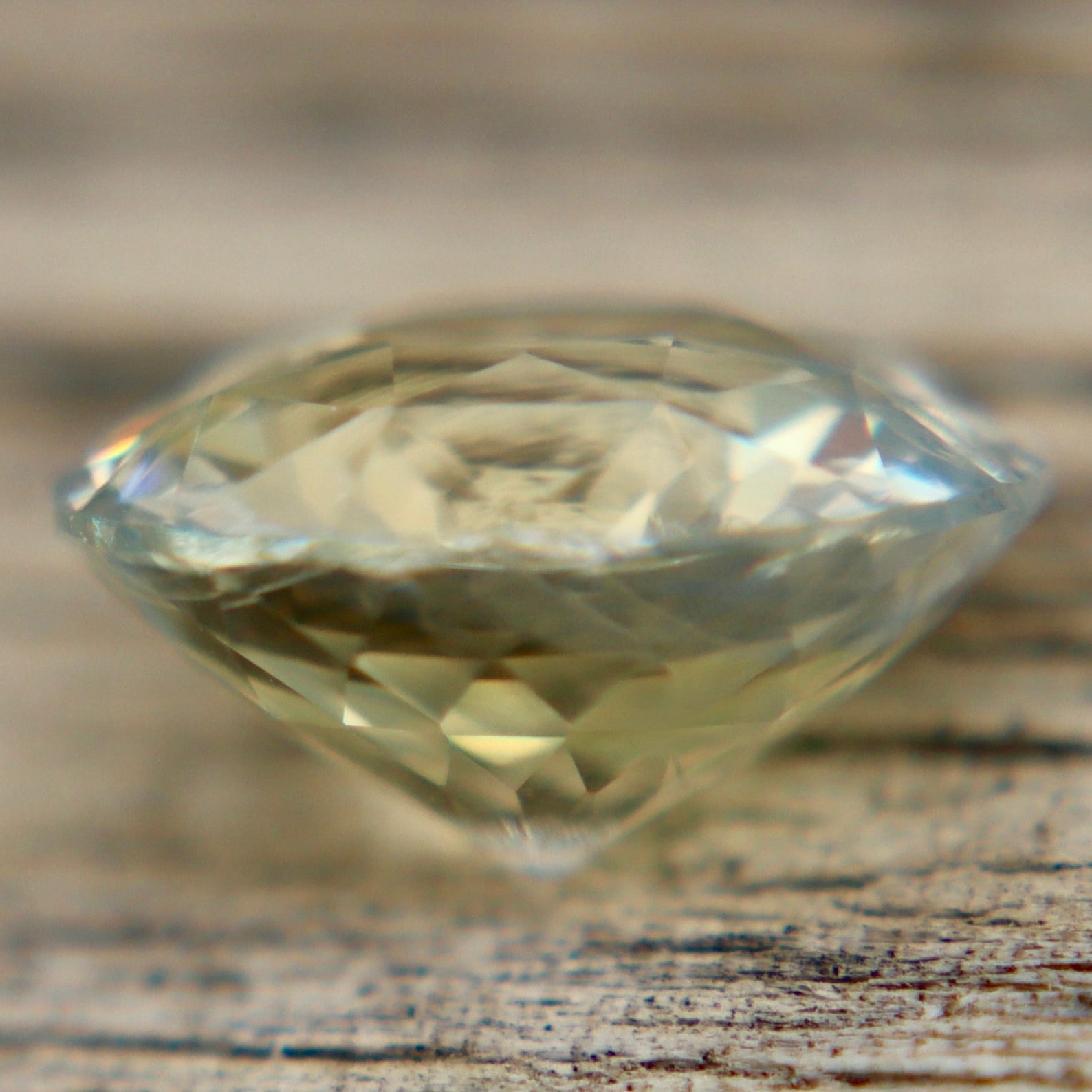 Natural Pale Yellow Blue Bi-Color Ceylon Sapphire 3.10 ct Round Cut Loose Gemstone - Sapphirepal