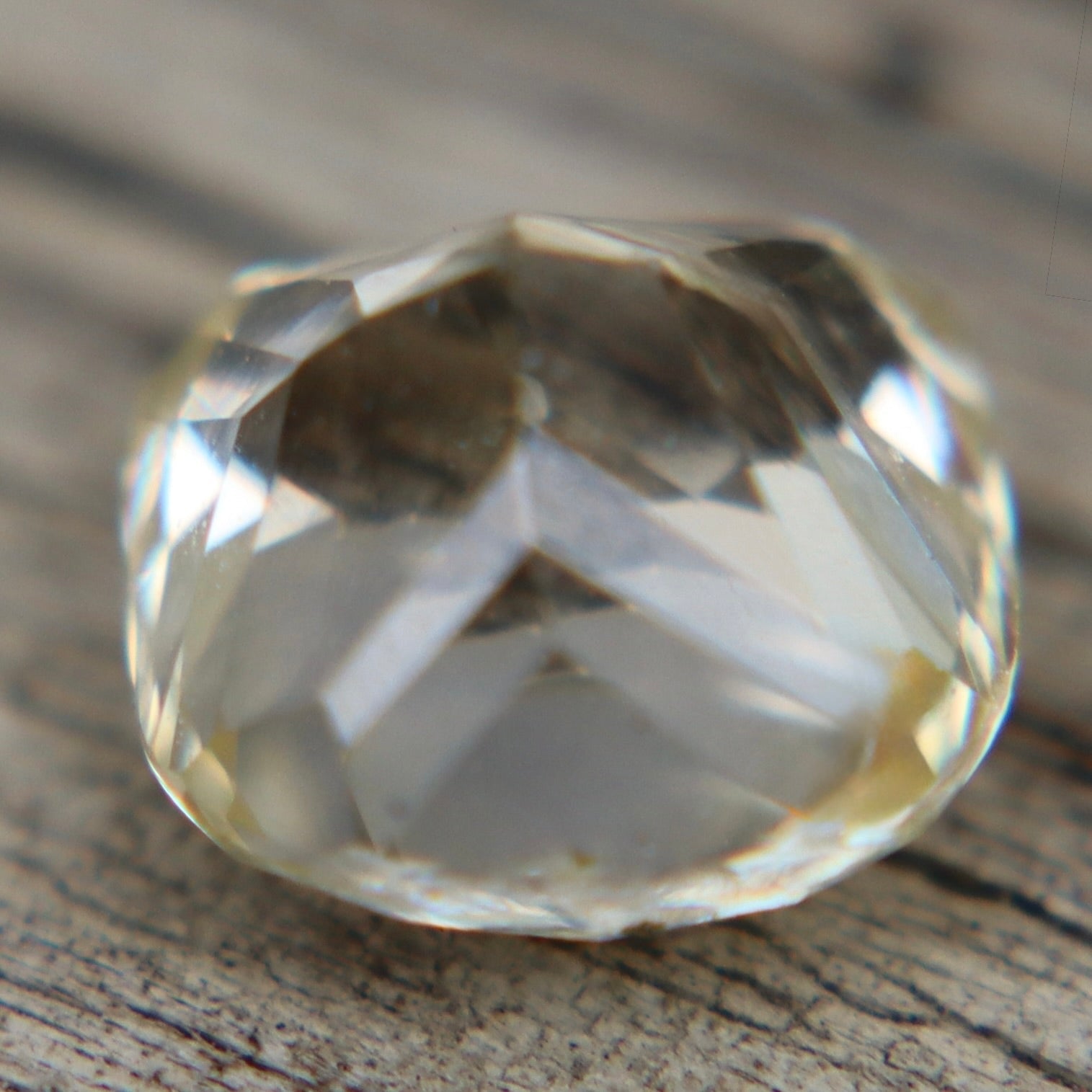 Natural Pale Yellow Ceylon Sapphire 3.18 ct Cushion Cut Loose Gemstone - Sapphirepal