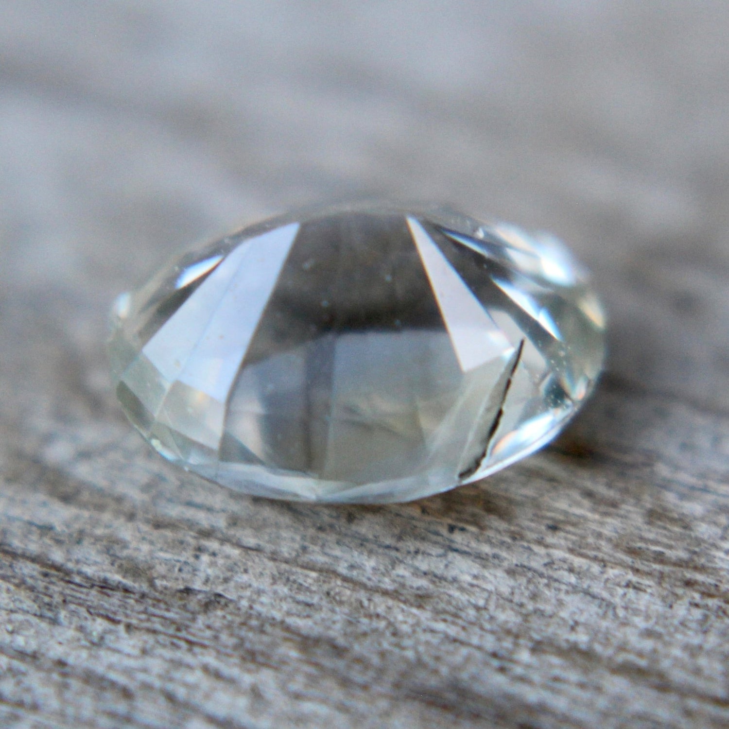 Natural Pale Yellow Sapphire – 1.58 Carat Oval Cut | Ceylon Origin - Sapphirepal