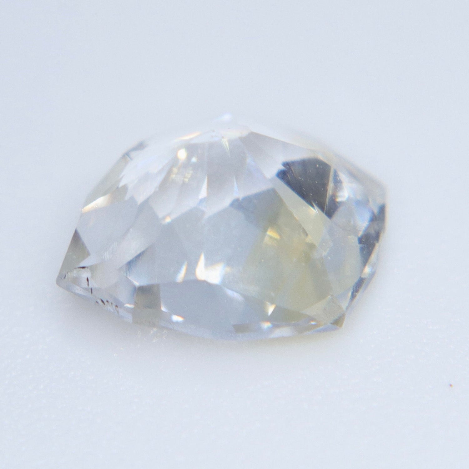 Natural Pale Yellow Sapphire (Blue Undertone, Heated) – 1.90 ct Freeform Loose Ceylon Sapphire | SI - Sapphirepal
