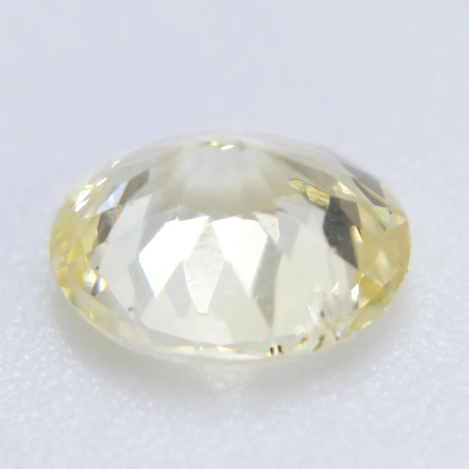 Natural Pale Yellow Sapphire - Sapphirepal