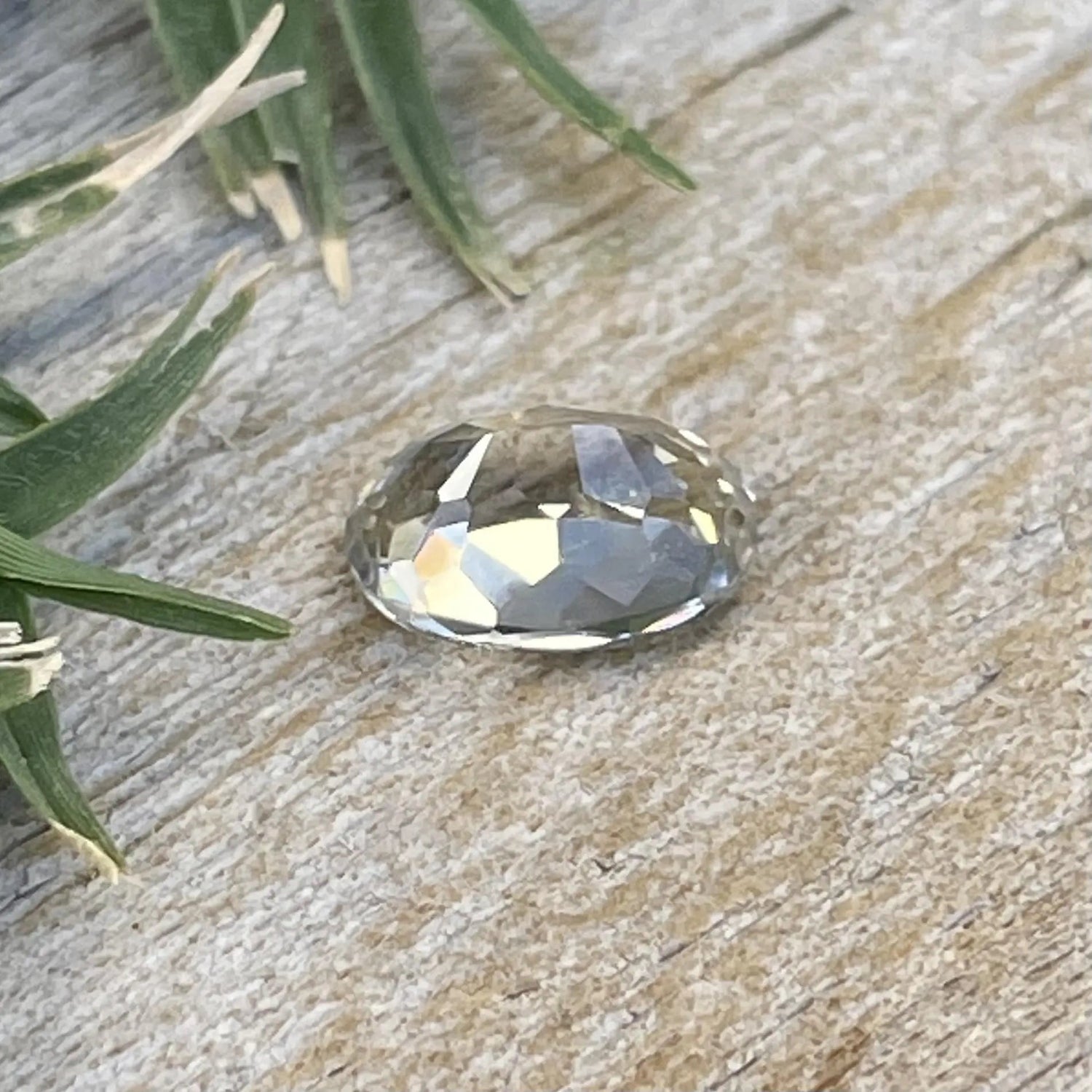 Natural Pale Yellow Sapphire - Sapphirepal