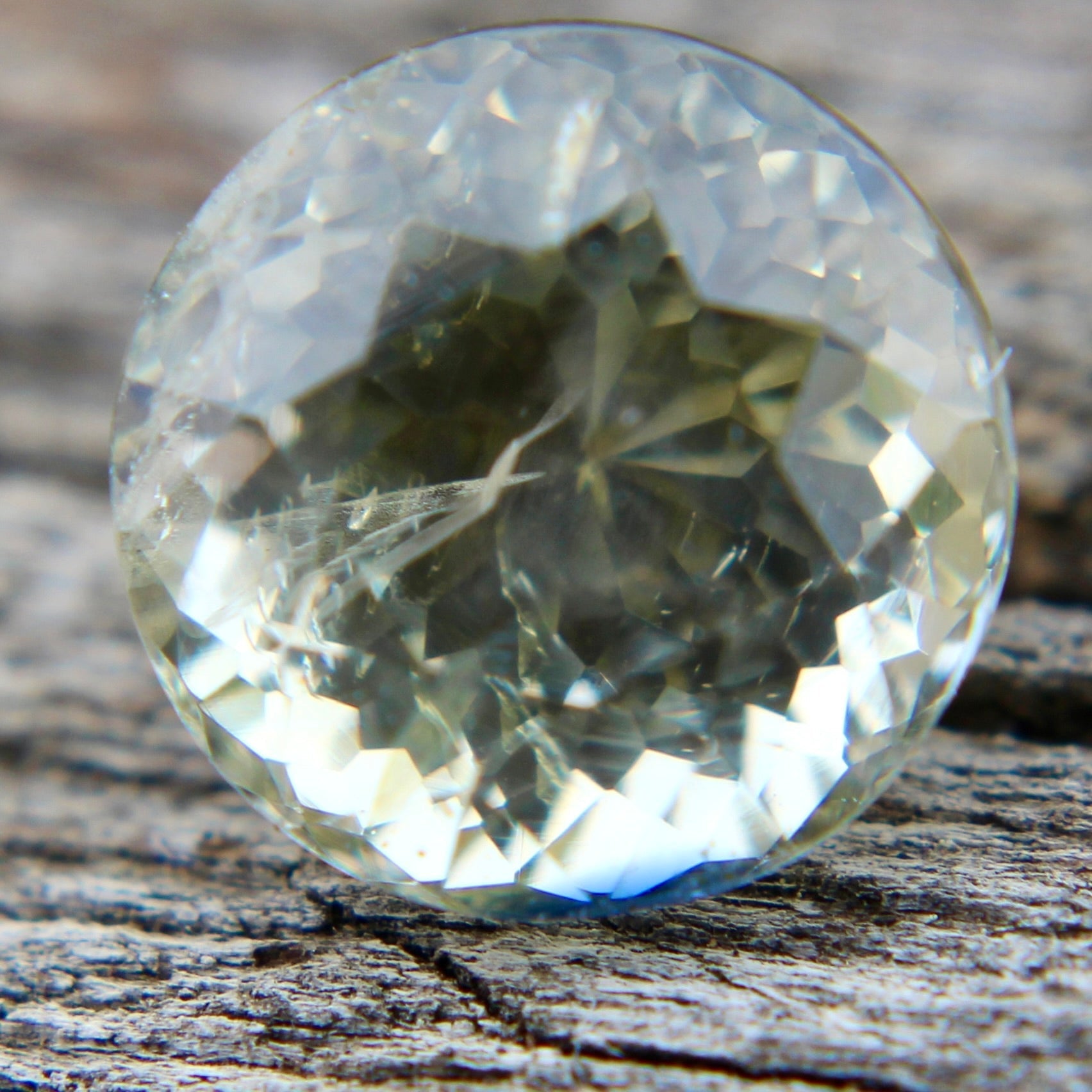 Natural Pale Yellow Sapphire - Sapphirepal
