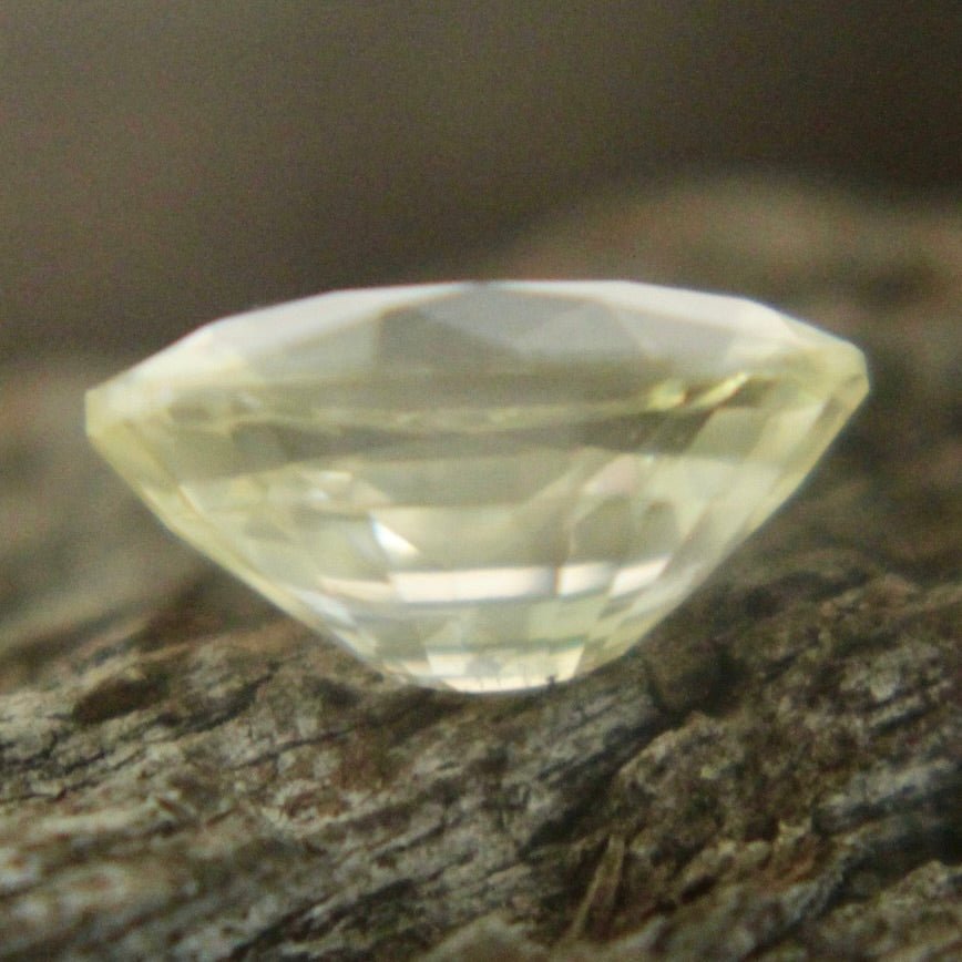 Natural Pale Yellow Sapphire - Sapphirepal