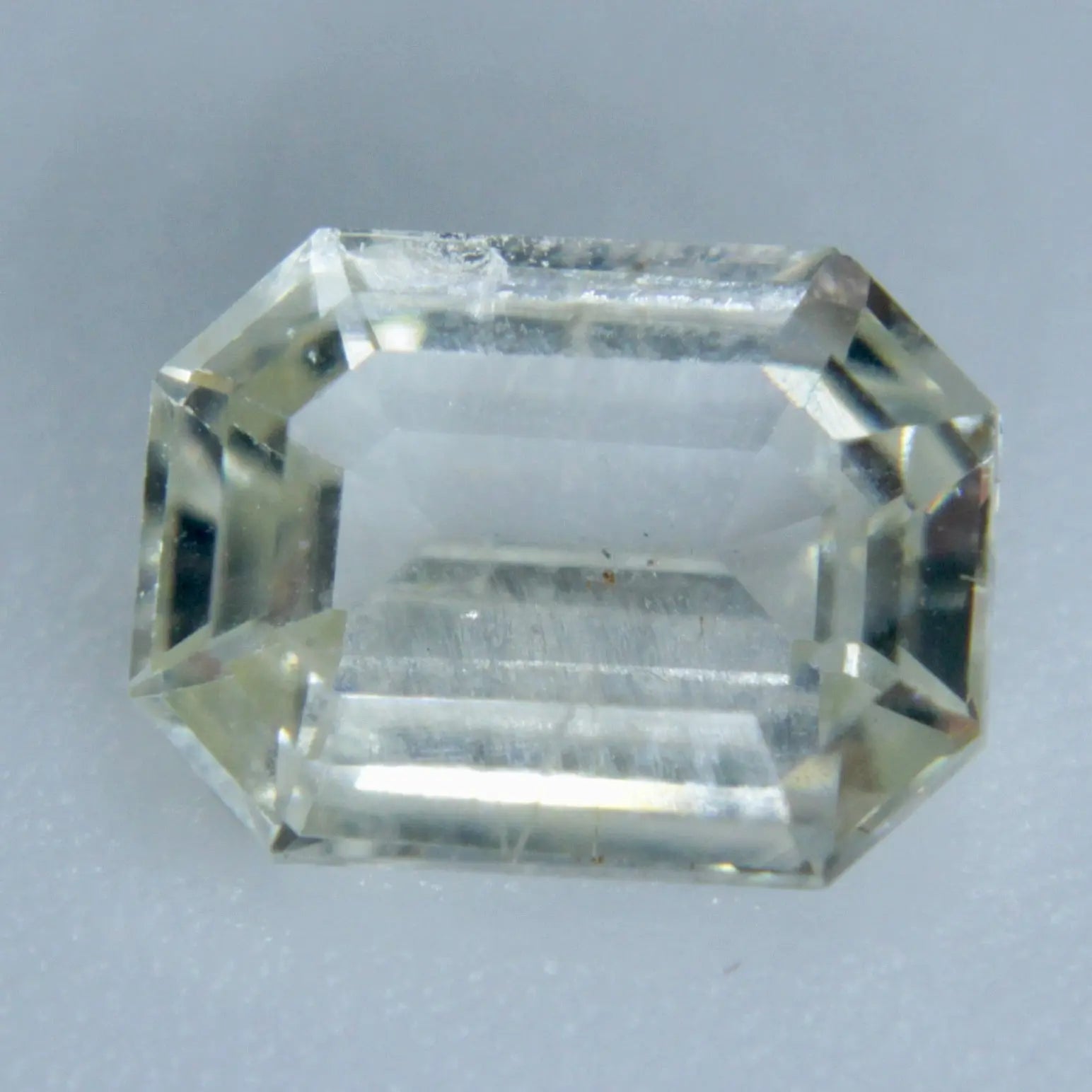 Natural Pale Yellow Sapphire - Sapphirepal