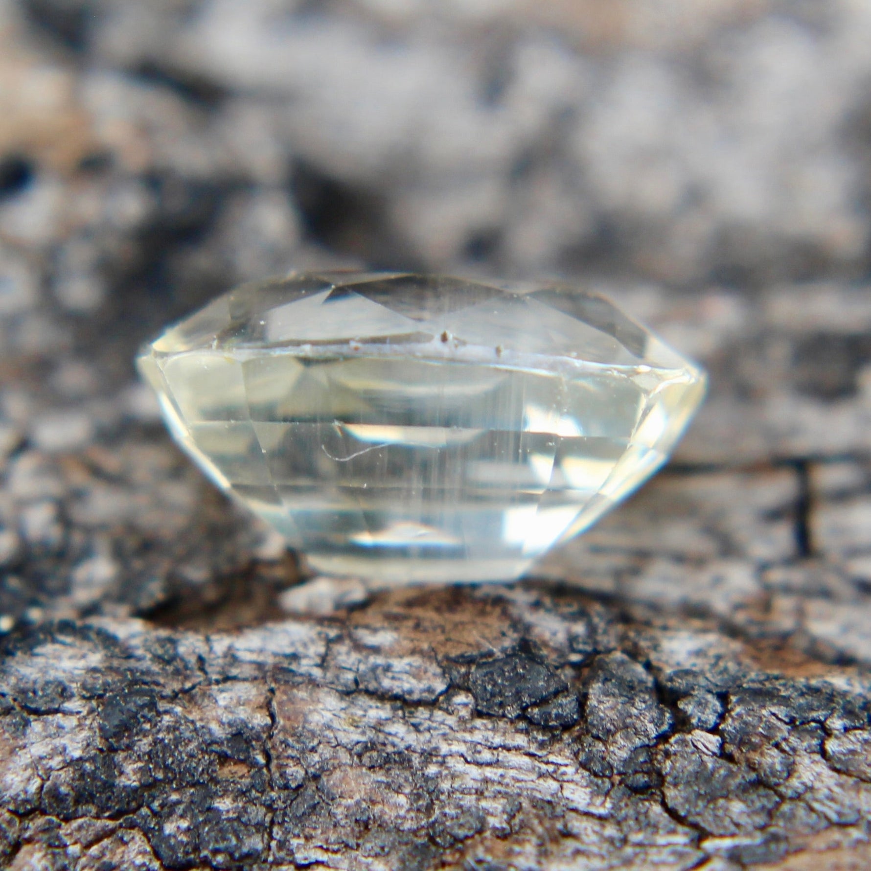 Natural Pale Yellow Sapphire - Sapphirepal
