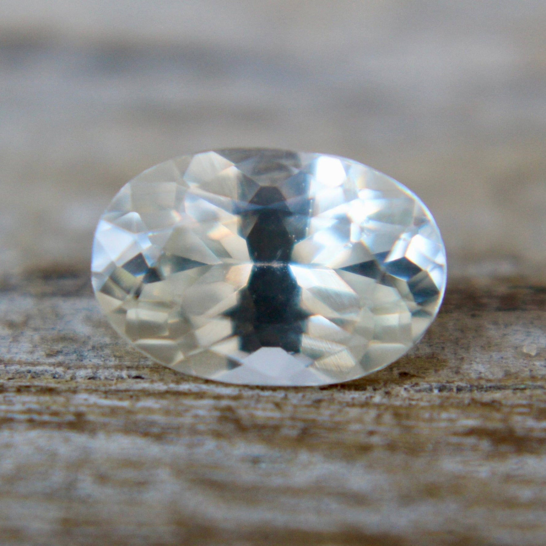 Natural Pale Yellow Sapphire - Sapphirepal