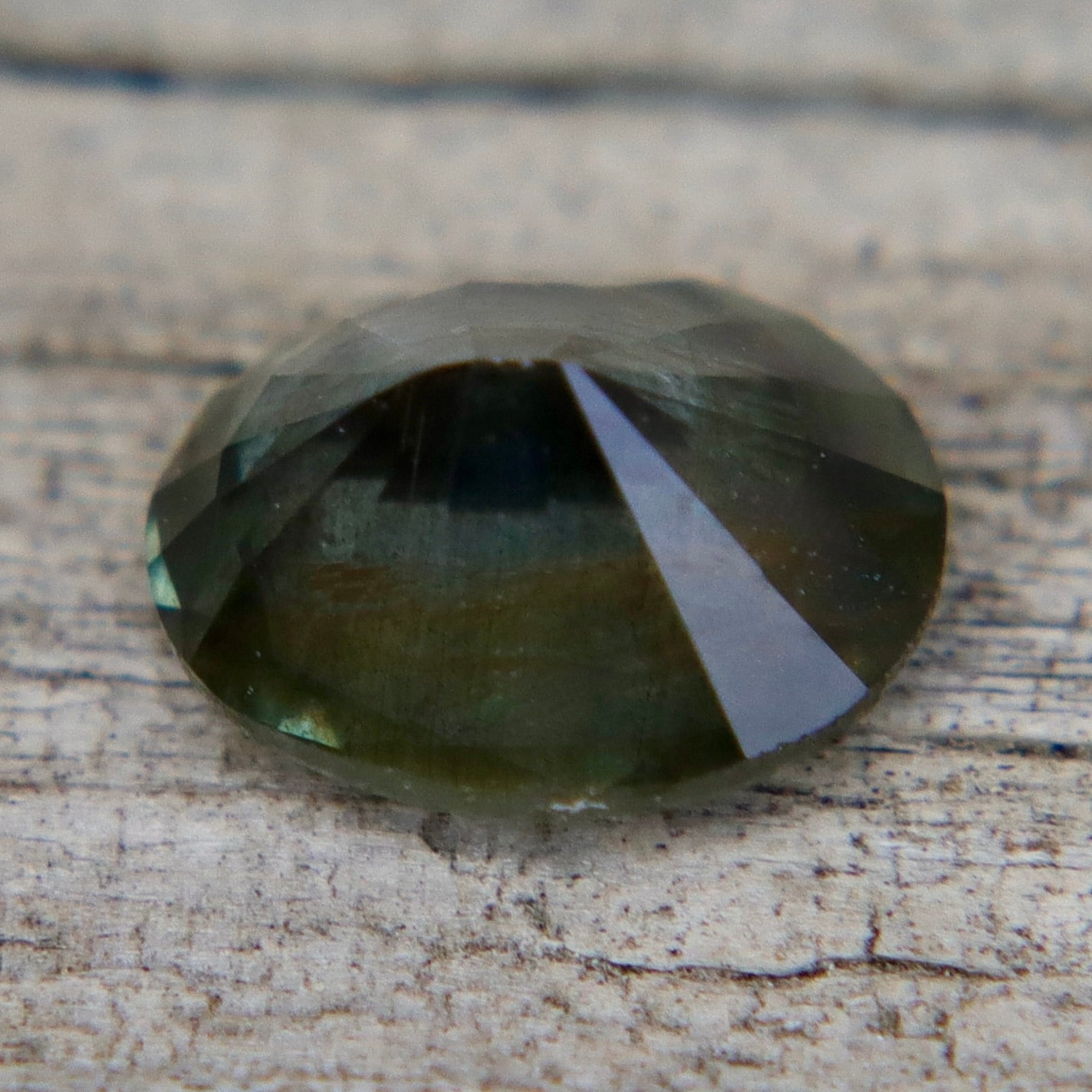 Natural Parti Sapphire — 0.85ct Oval, Madagascar (Unheated & Untreated) - Sapphirepal
