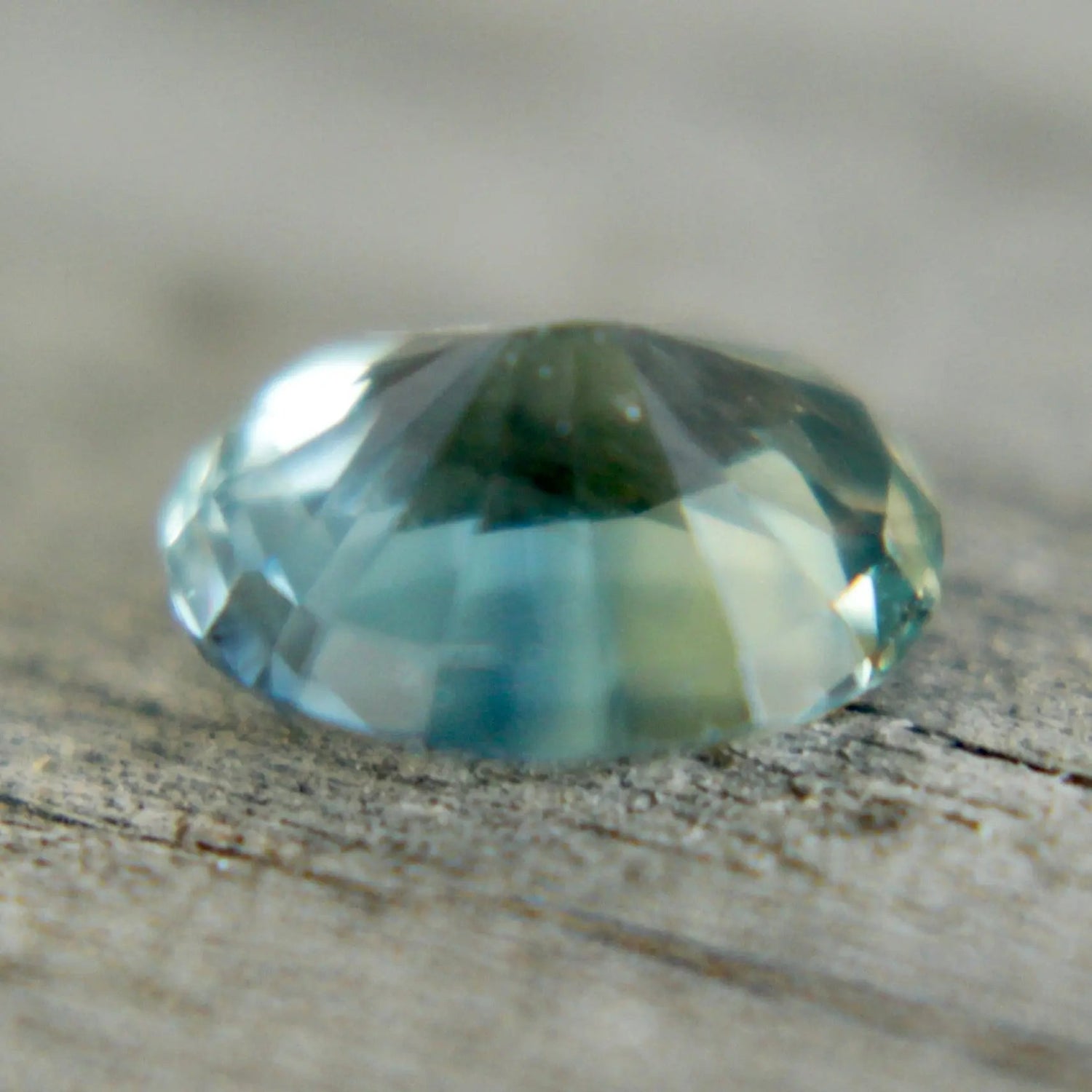 Natural Parti Sapphire – 0.92 Carat Oval Cut | Unheated - Sapphirepal