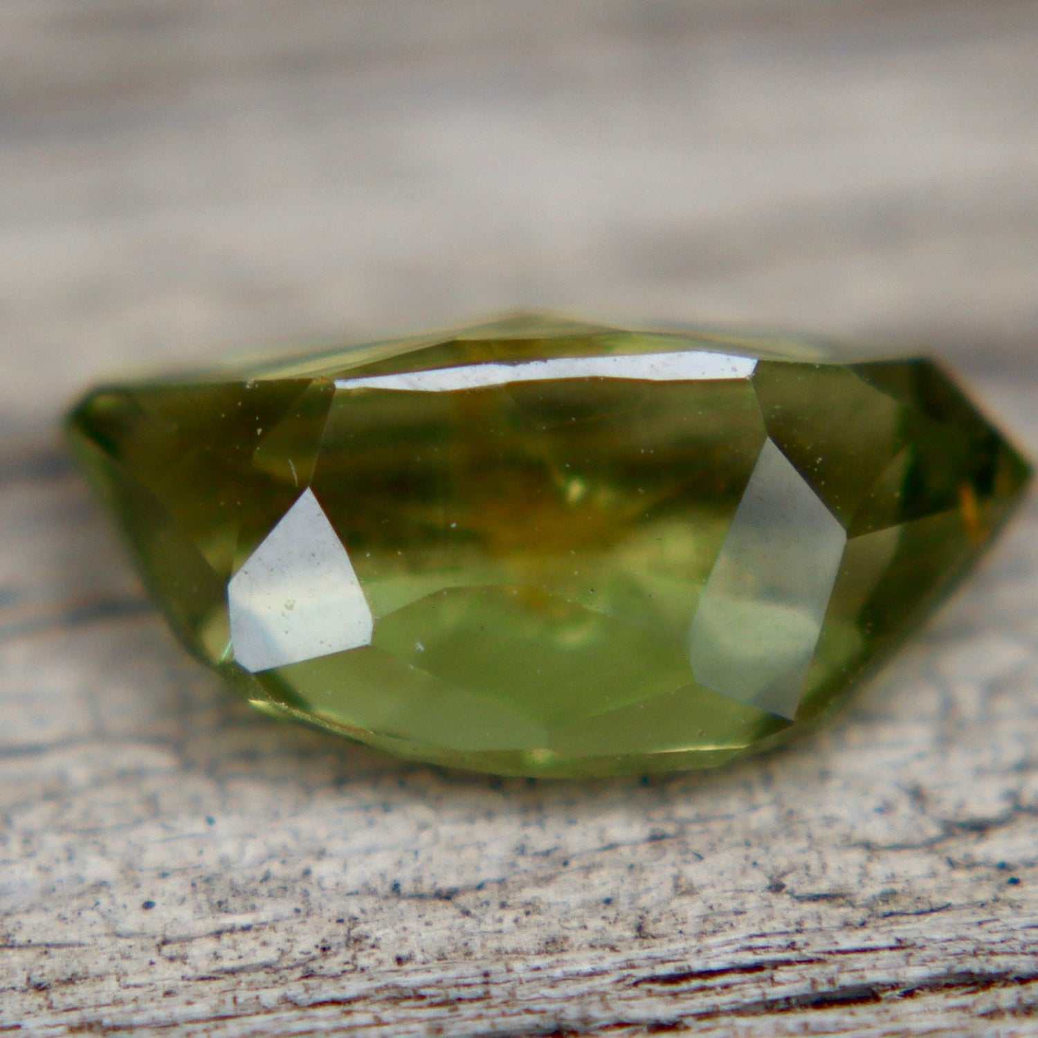 Natural Parti Sapphire 1.74 Carat Freeform Cut VS Australian Loose Sapphire for Custom Jewelry - Sapphirepal