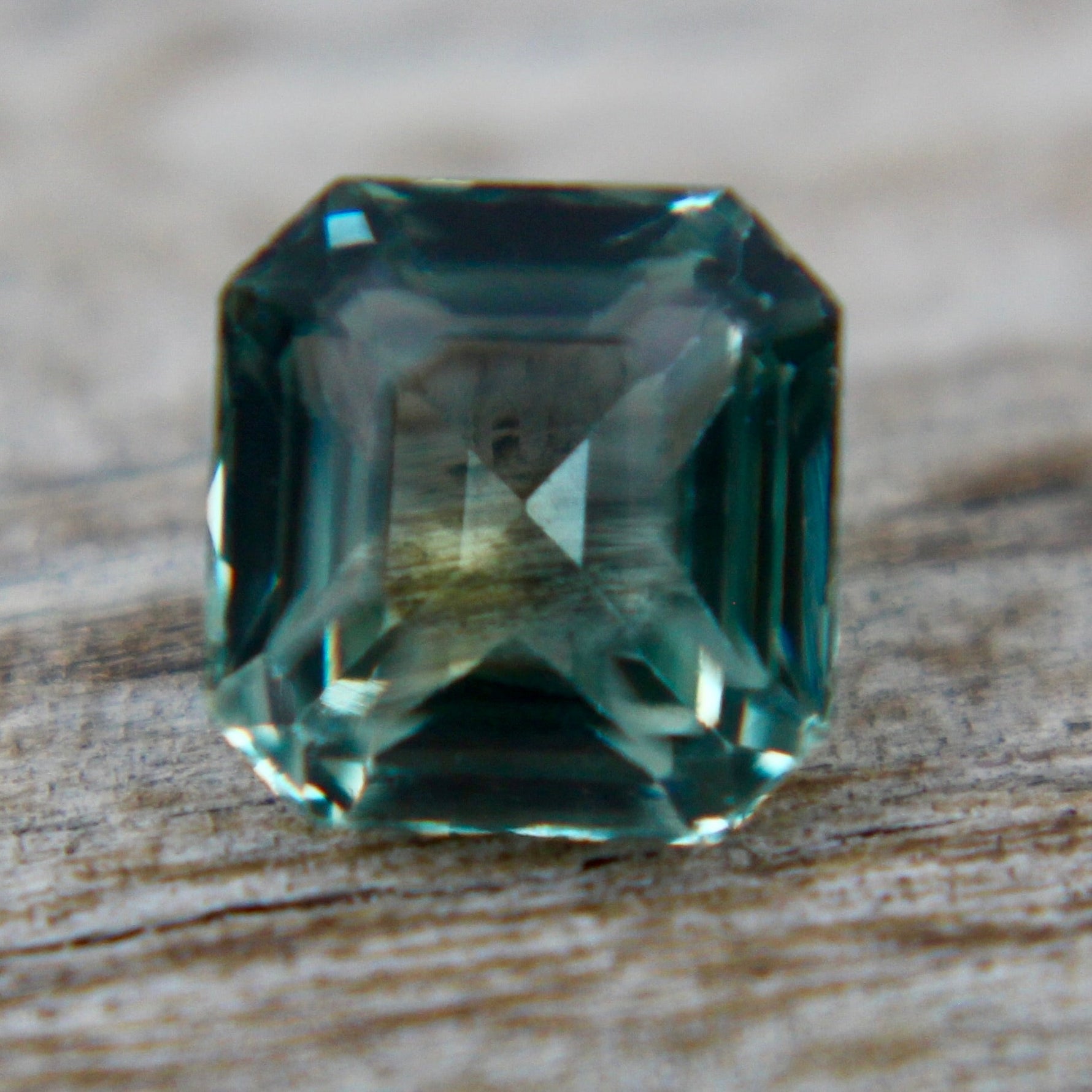 Natural Parti Sapphire - Sapphirepal