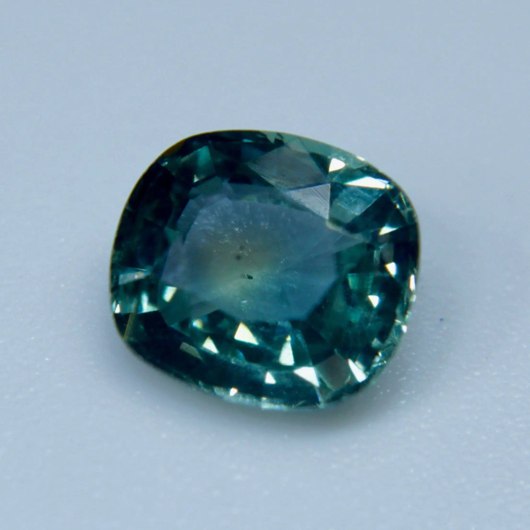 Natural Parti Sapphire - Sapphirepal