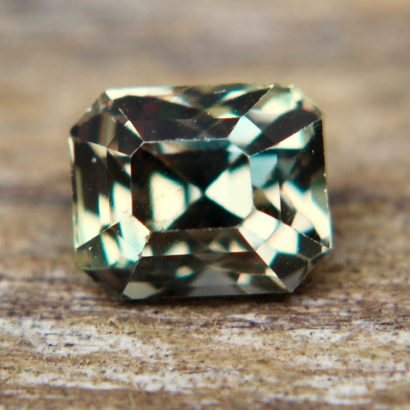 Natural Parti Sapphire - Sapphirepal