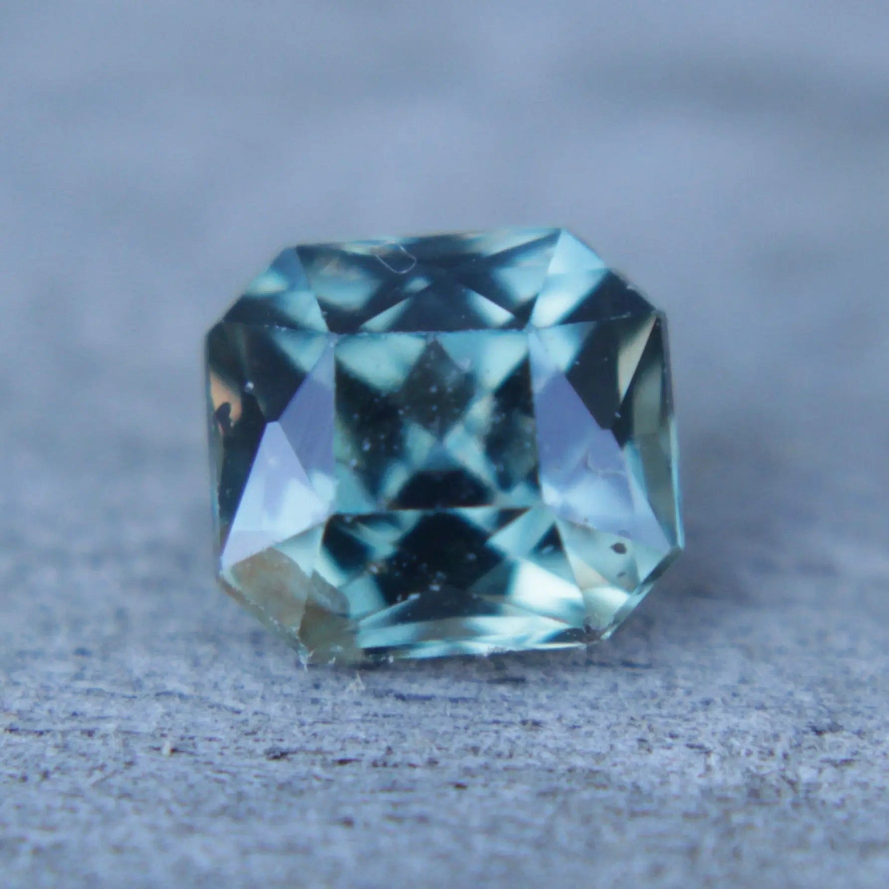 Natural Parti Sapphire - Sapphirepal