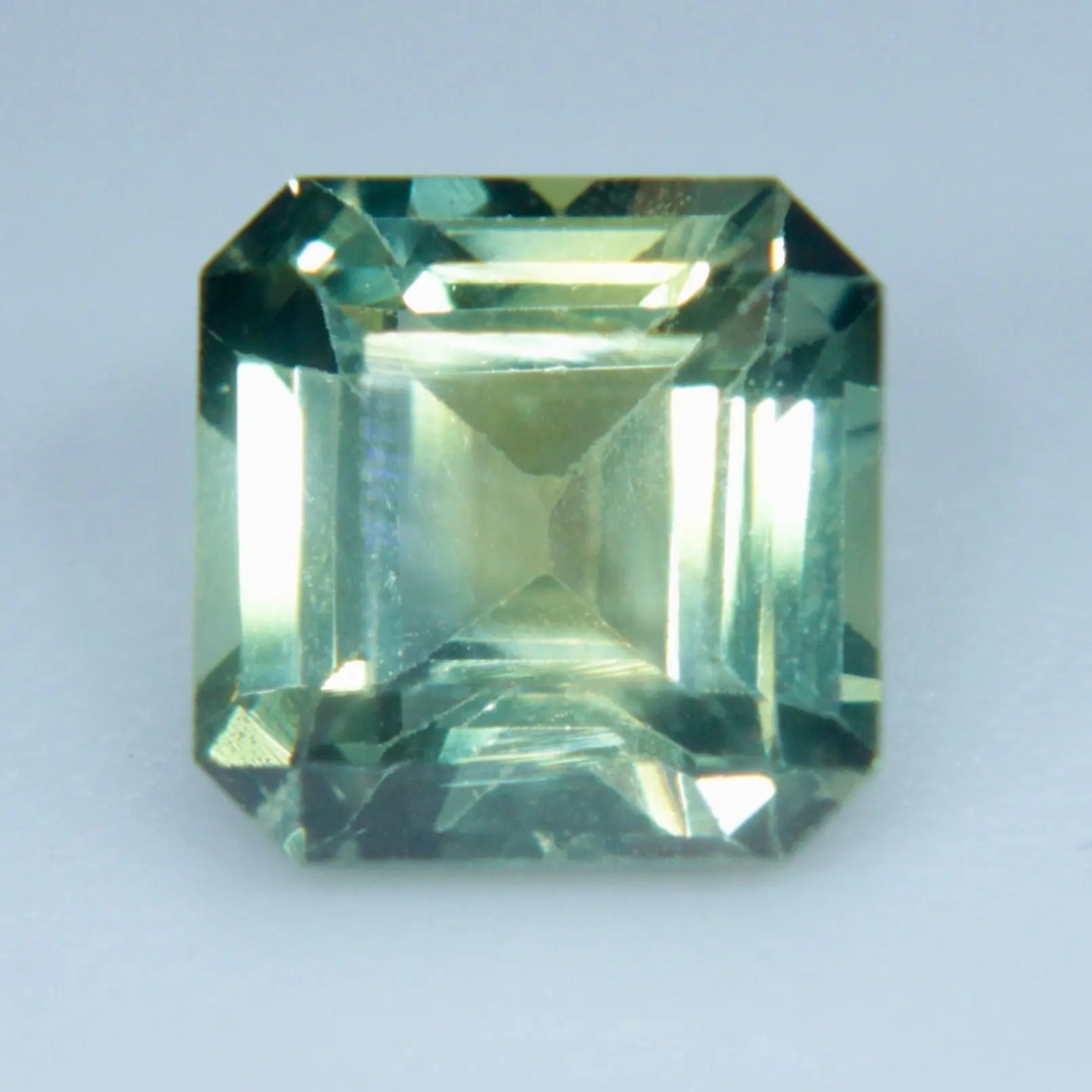 Natural Parti Sapphire - Sapphirepal