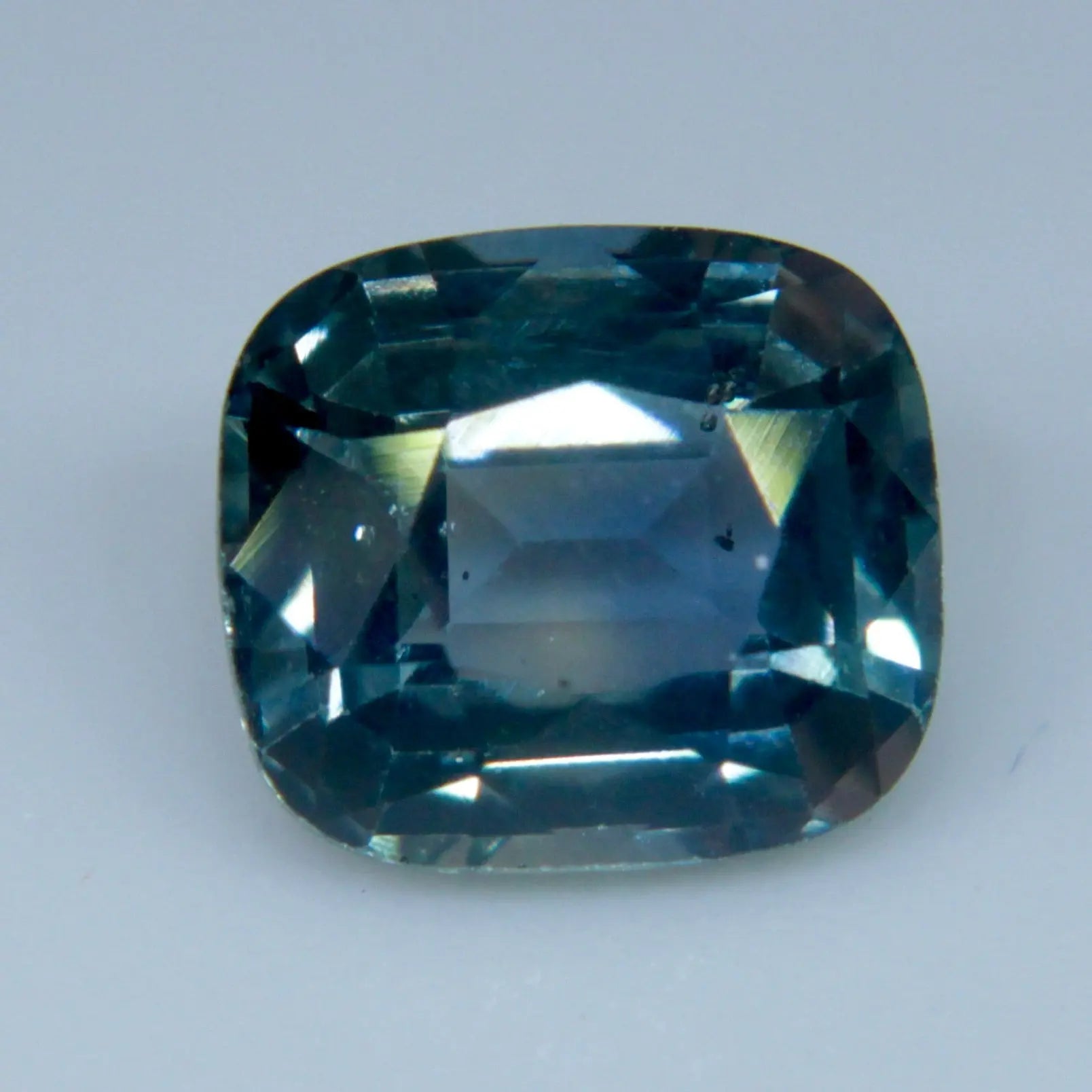 Natural Parti Sapphire - Sapphirepal
