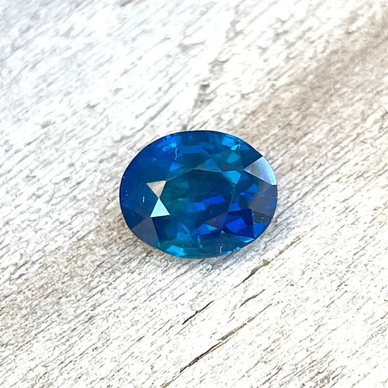 Natural Peacock Sapphire - Sapphirepal