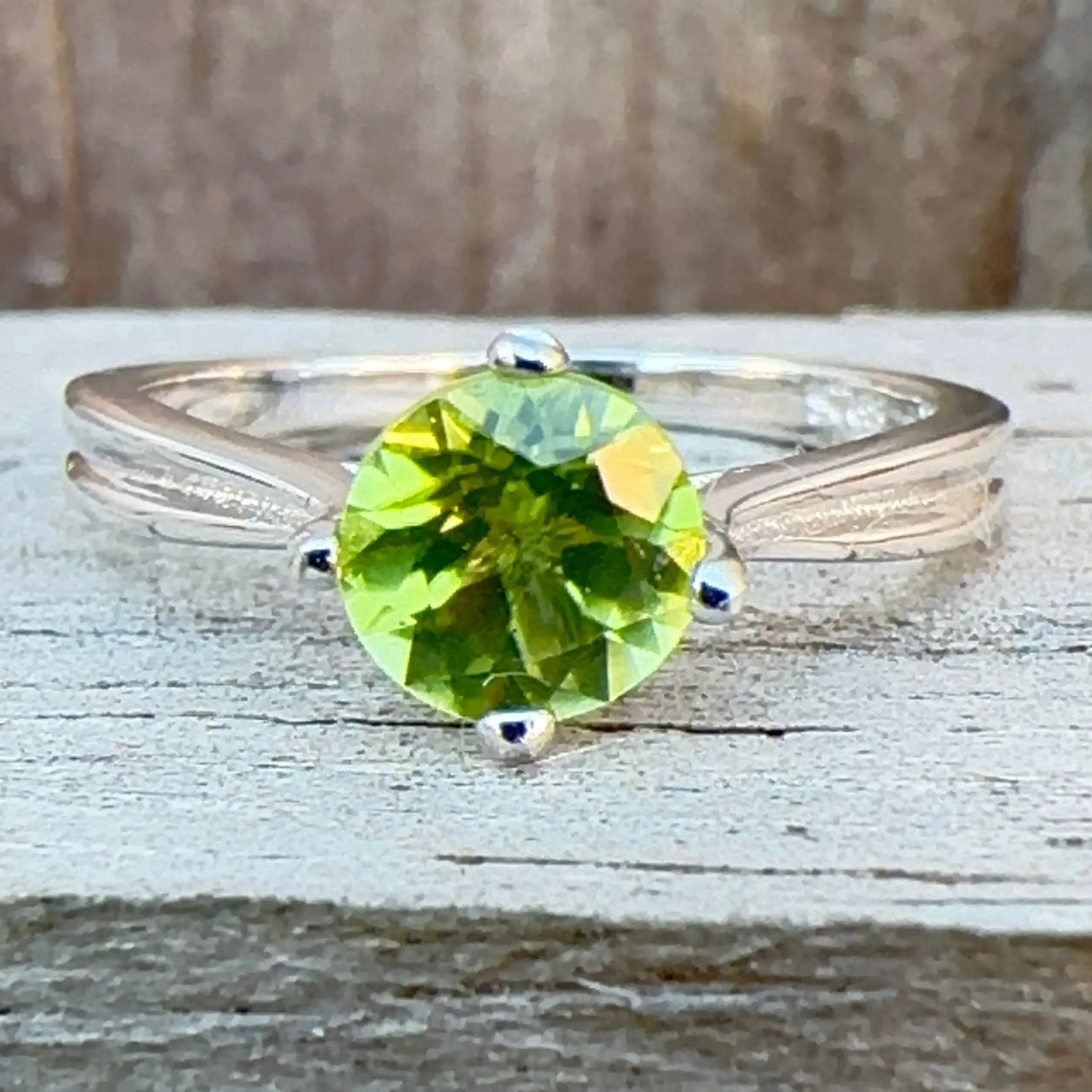 Natural Peridot Ring - Sapphirepal