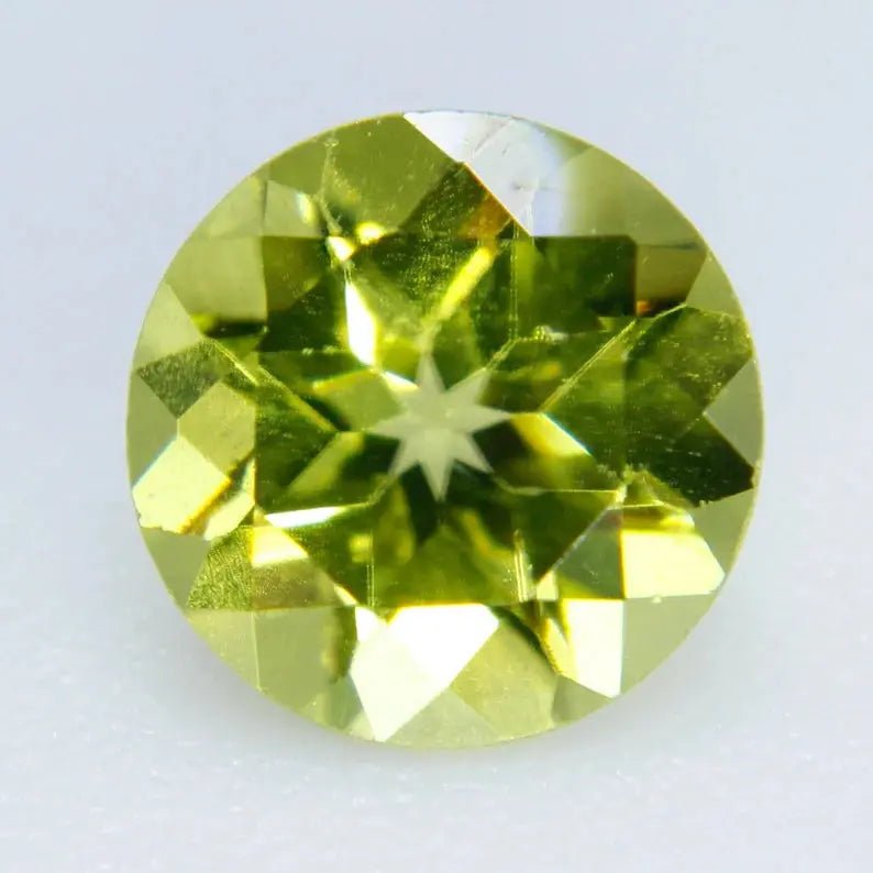 Natural Peridot - Sapphirepal