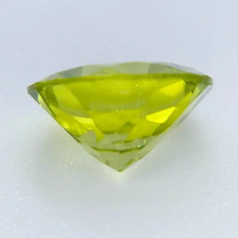 Natural Peridot - Sapphirepal
