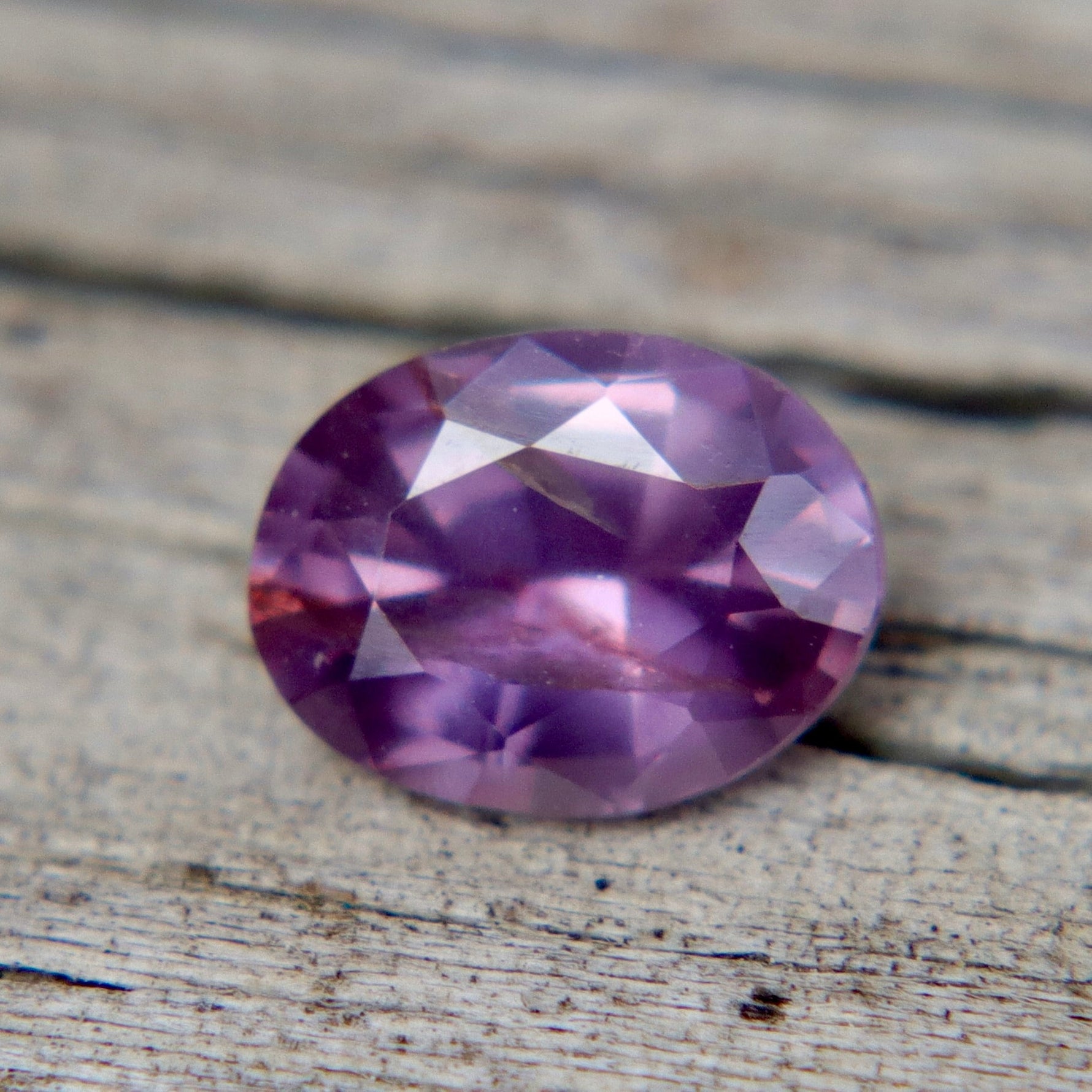 Natural Pink Purple Sapphire – 0.85ct Oval (Ceylon, Unheated & Untreated) - Sapphirepal