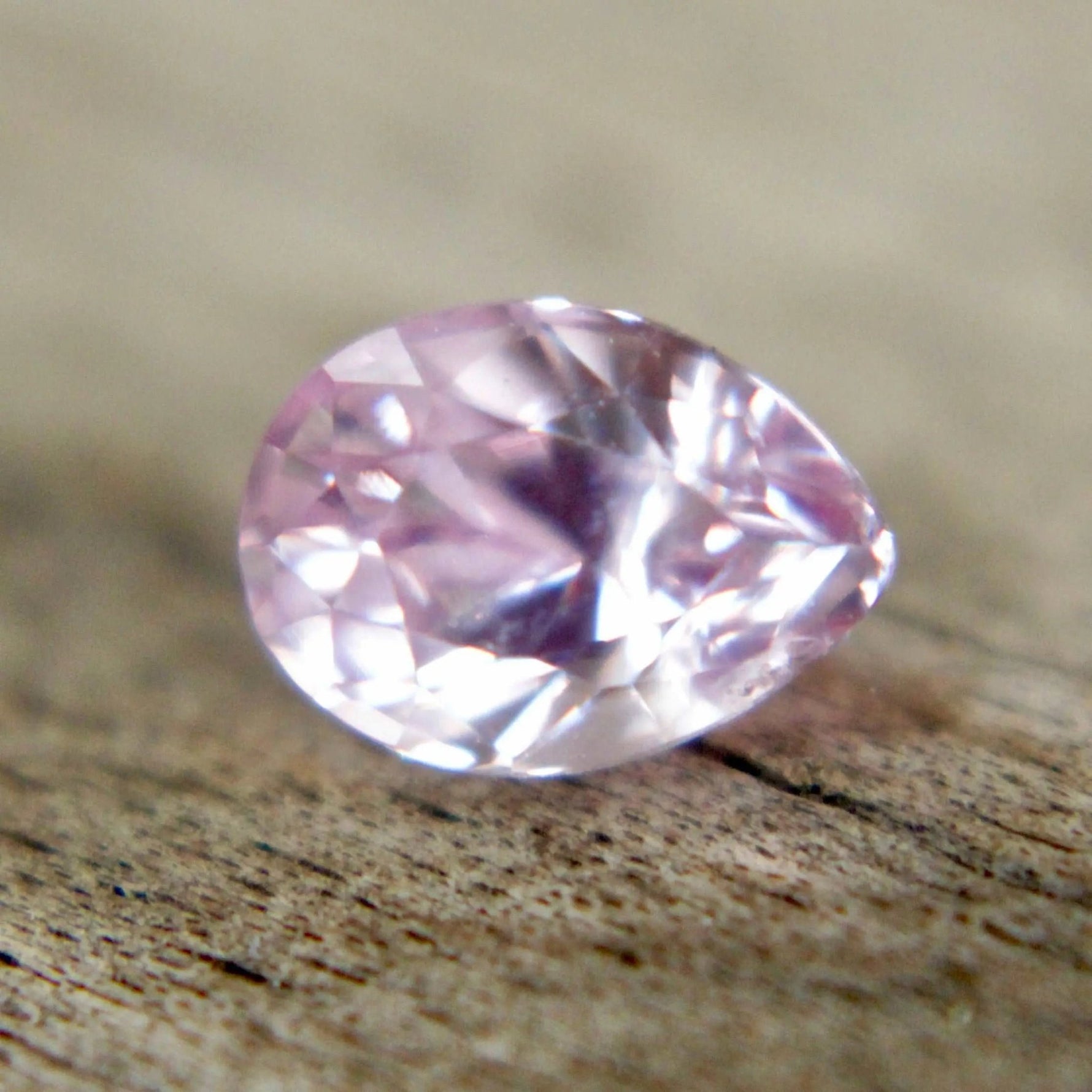 Natural Pink Sapphire - Sapphirepal