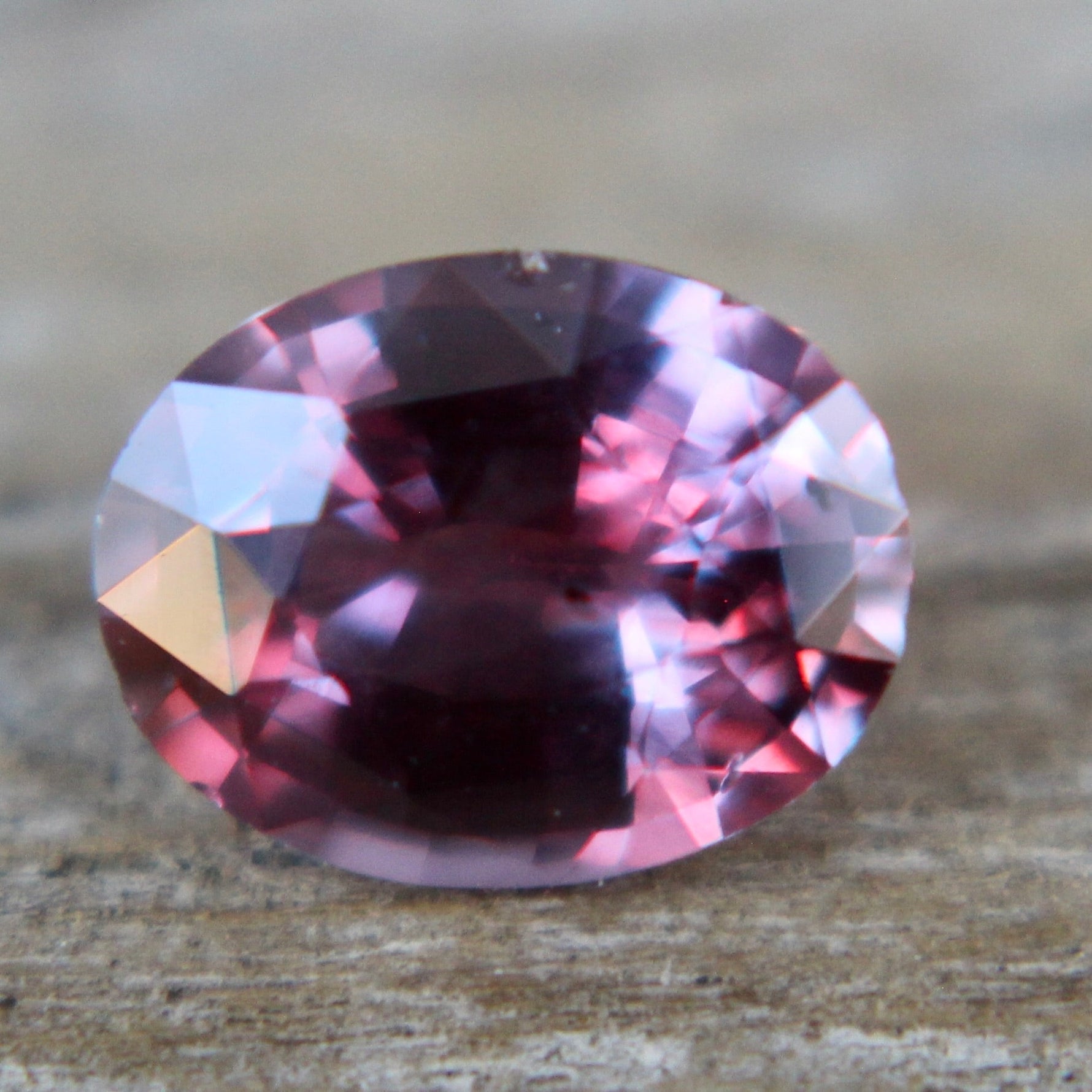 Natural Pink Sapphire - Sapphirepal
