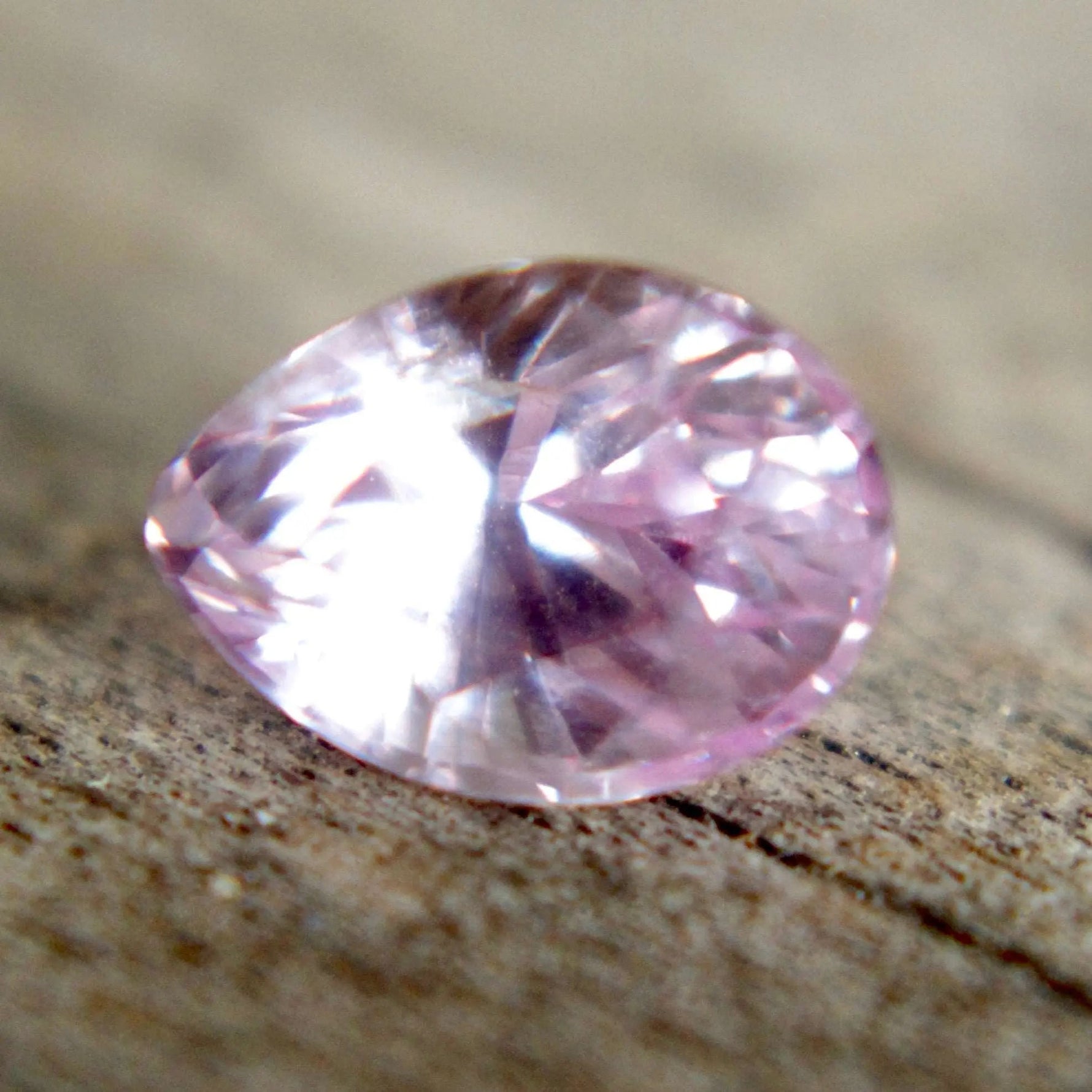 Natural Pink Sapphire - Sapphirepal
