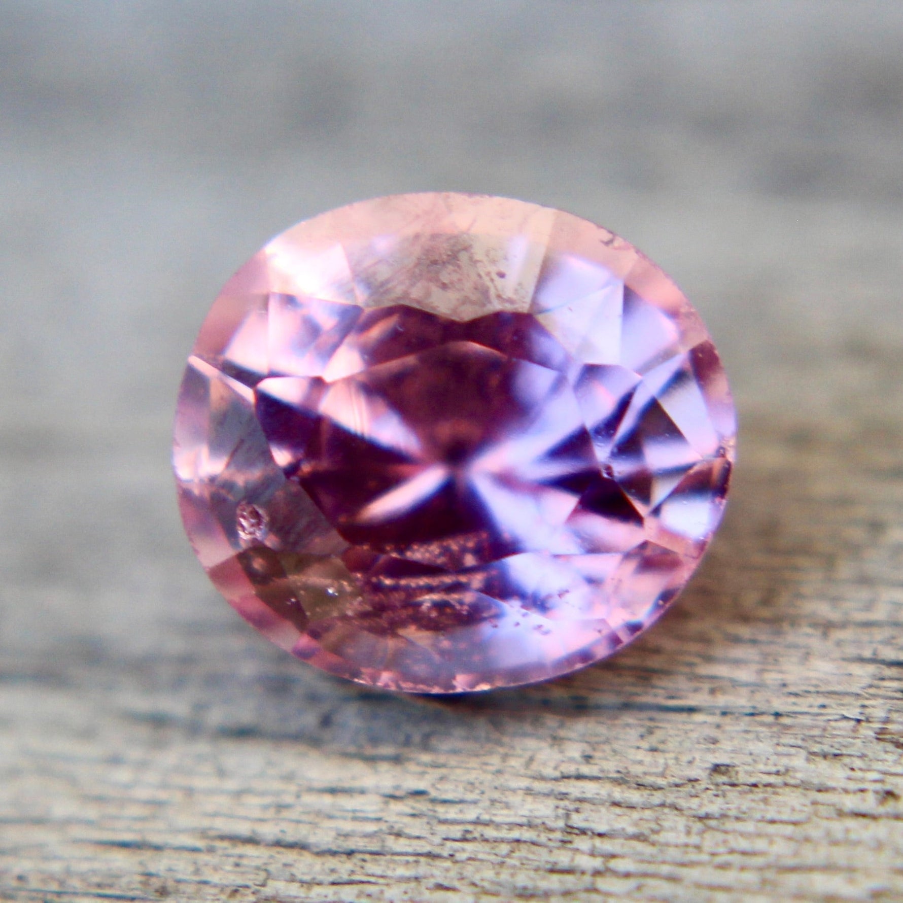 Natural Pink Sapphire - Sapphirepal