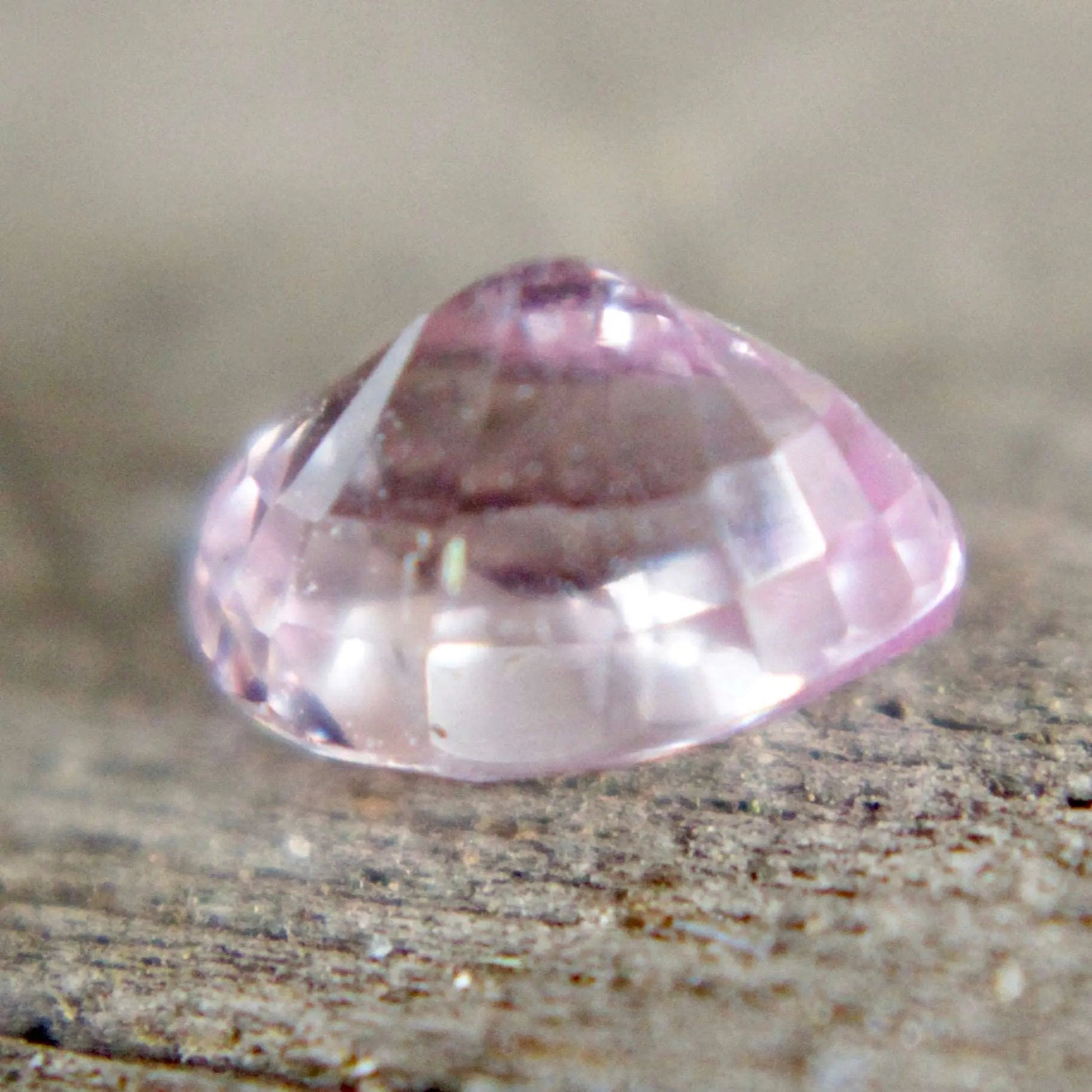 Natural Pink Sapphire - Sapphirepal