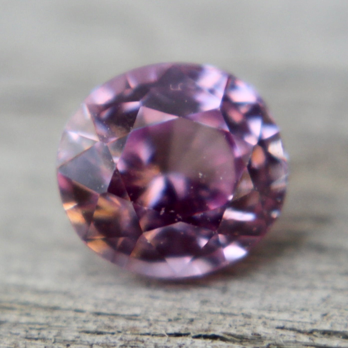 Natural Pink Sapphire - Sapphirepal