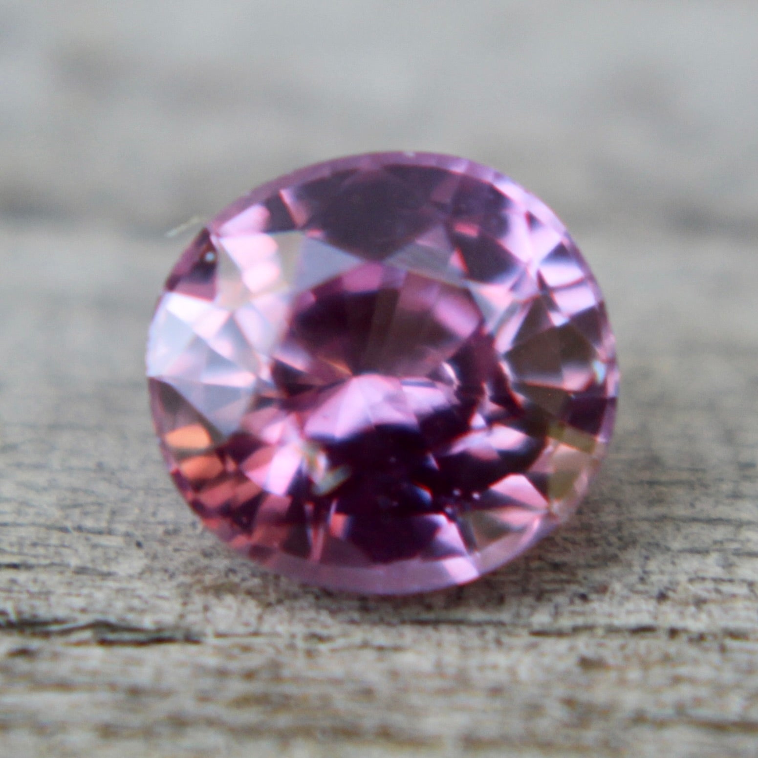 Natural Pink Sapphire - Sapphirepal