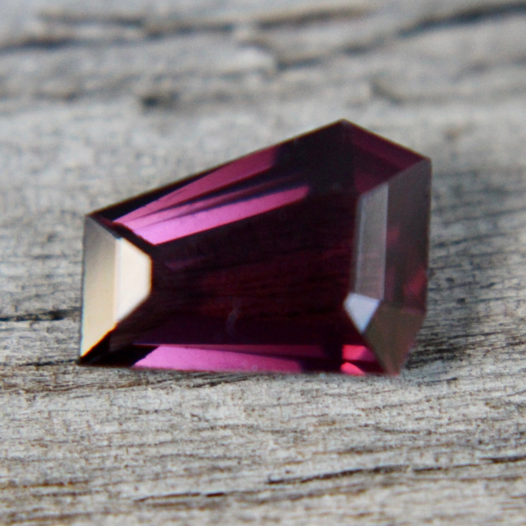 Natural Pinkish Purple Spinel - Sapphirepal