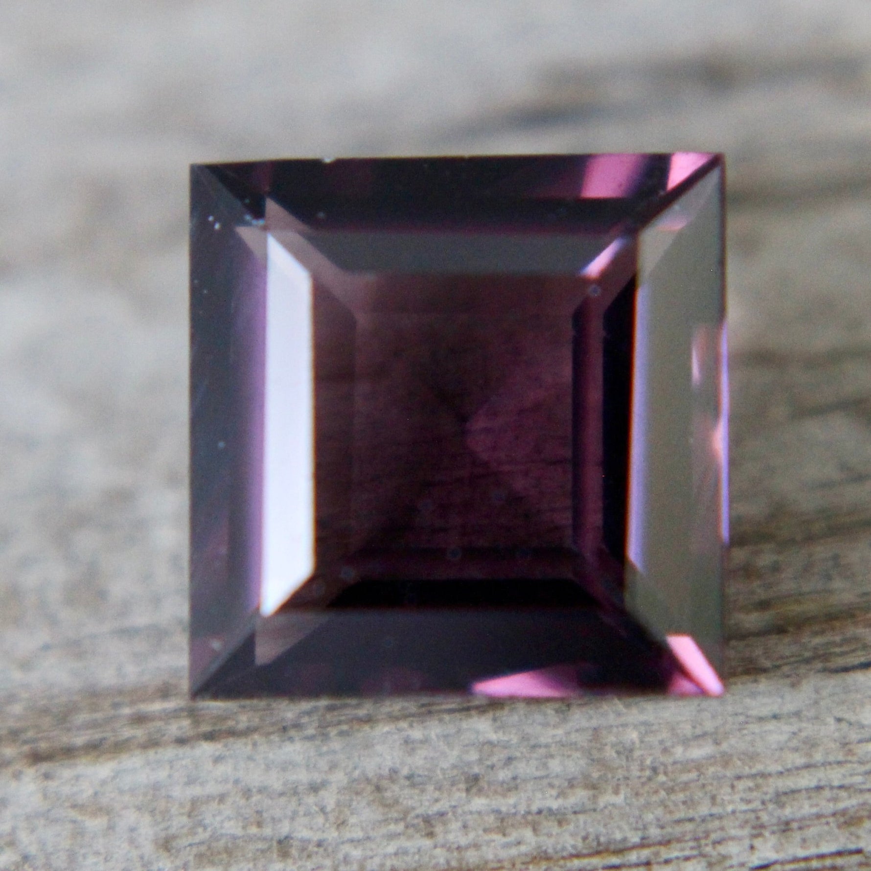Natural Pinkish Purple Spinel - Sapphirepal