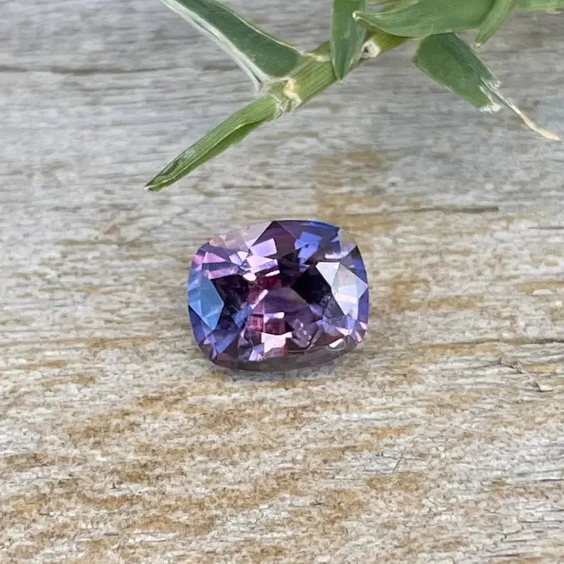 Natural Purple Blue Sapphire - Sapphirepal