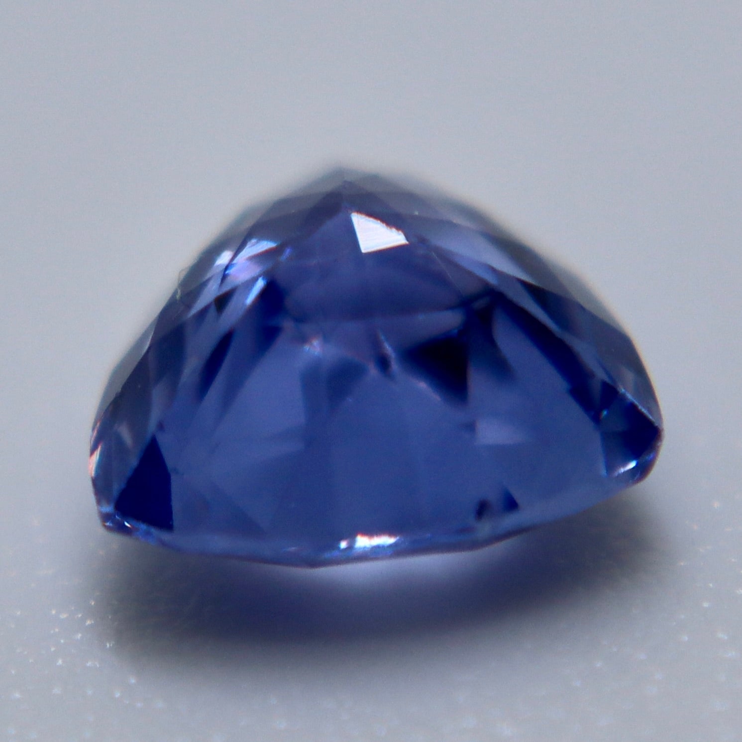 Natural Purple Sapphire 1.30 Ct Trillion Cut Ceylon - Sapphirepal
