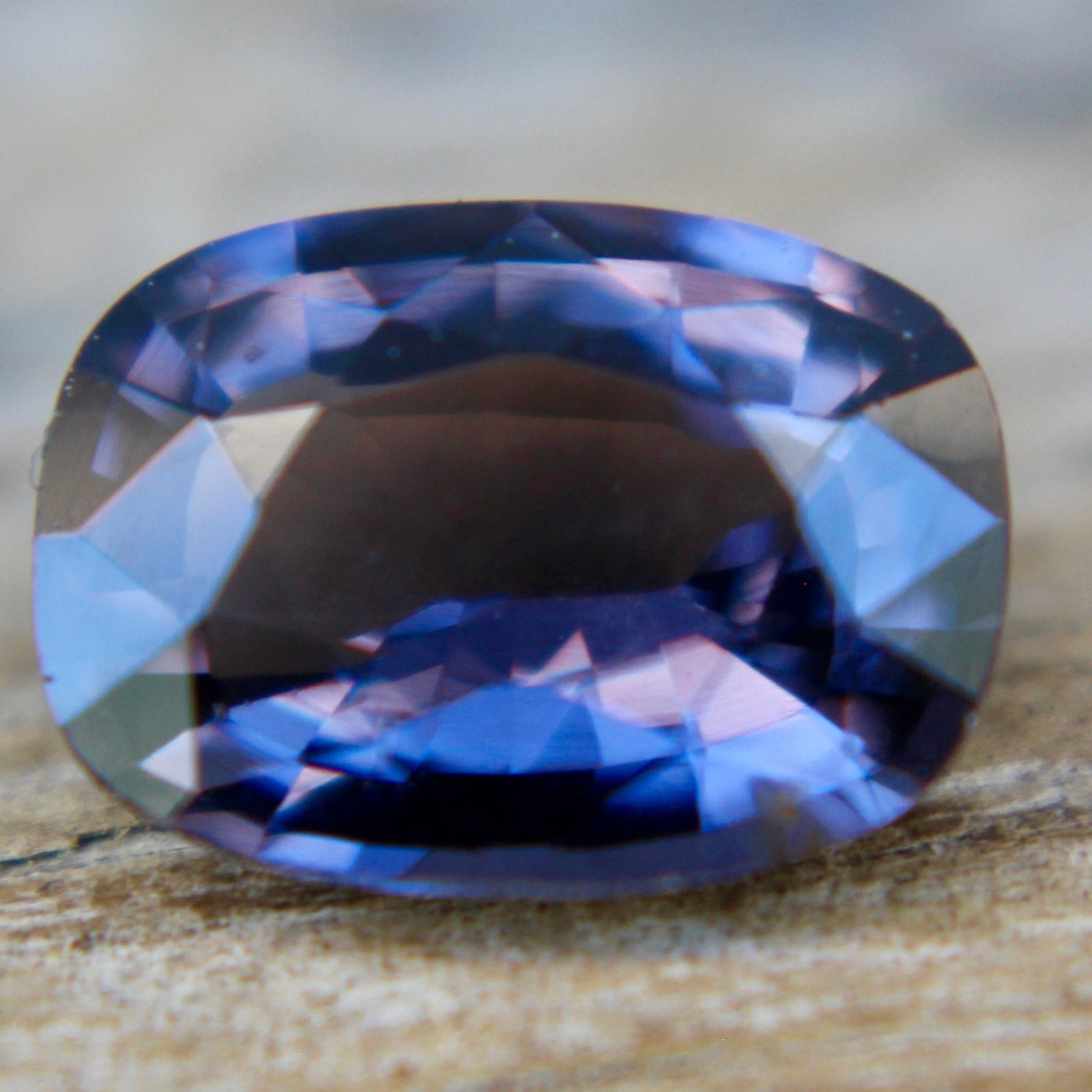 Natural Purple Sapphire - Sapphirepal