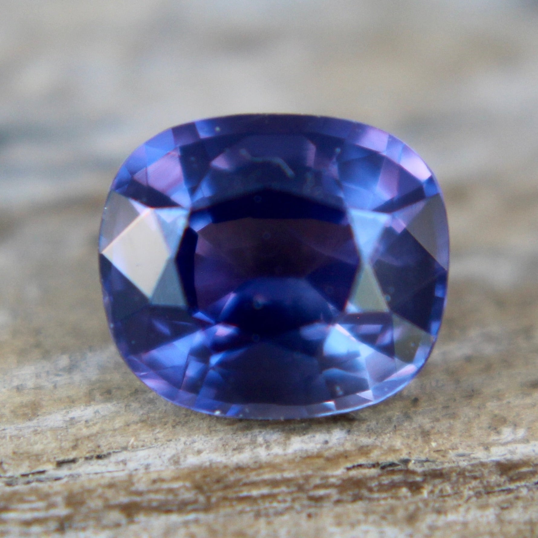 Natural Purple Sapphire - Sapphirepal