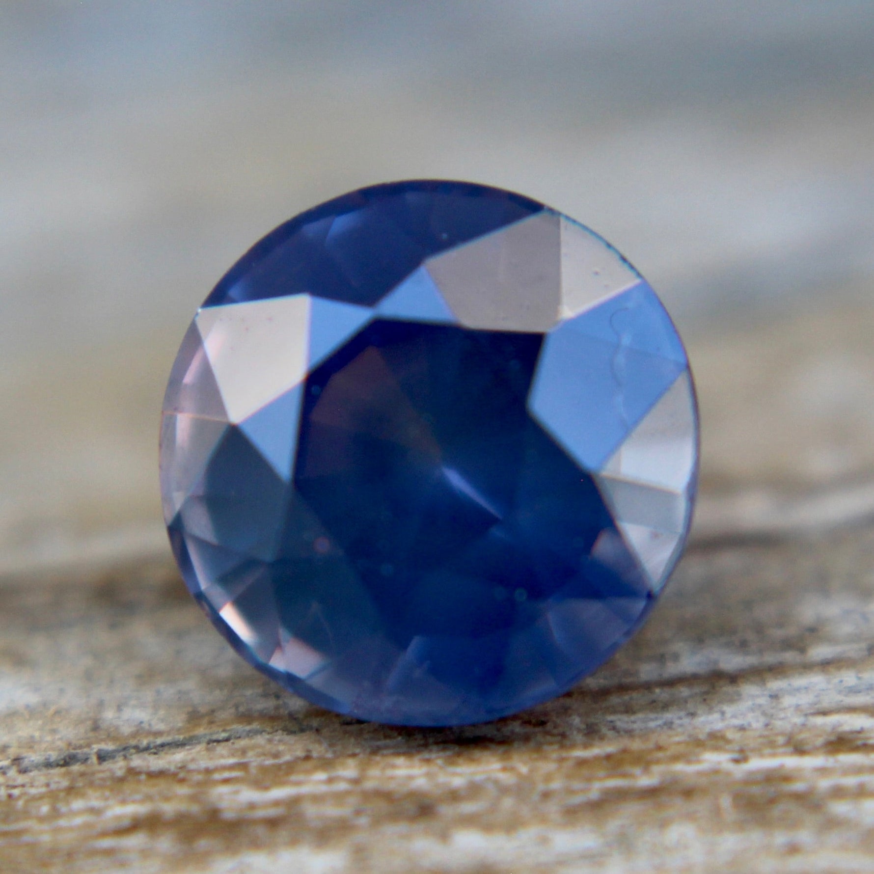 Natural Purple Sapphire - Sapphirepal