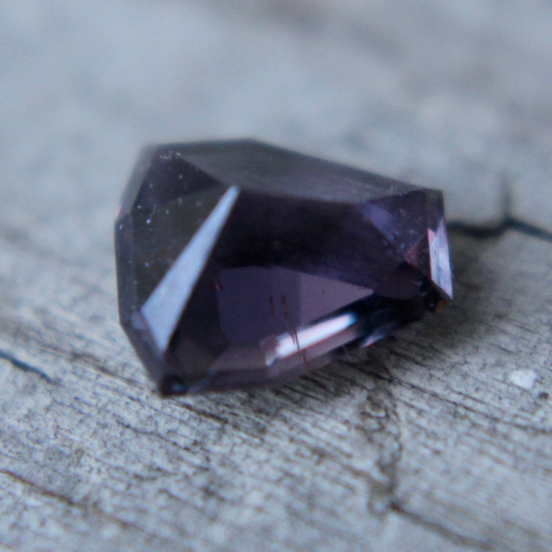 Eye-Clean Purple Sapphire Loose Stone – Earth-Sourced from Madagascar