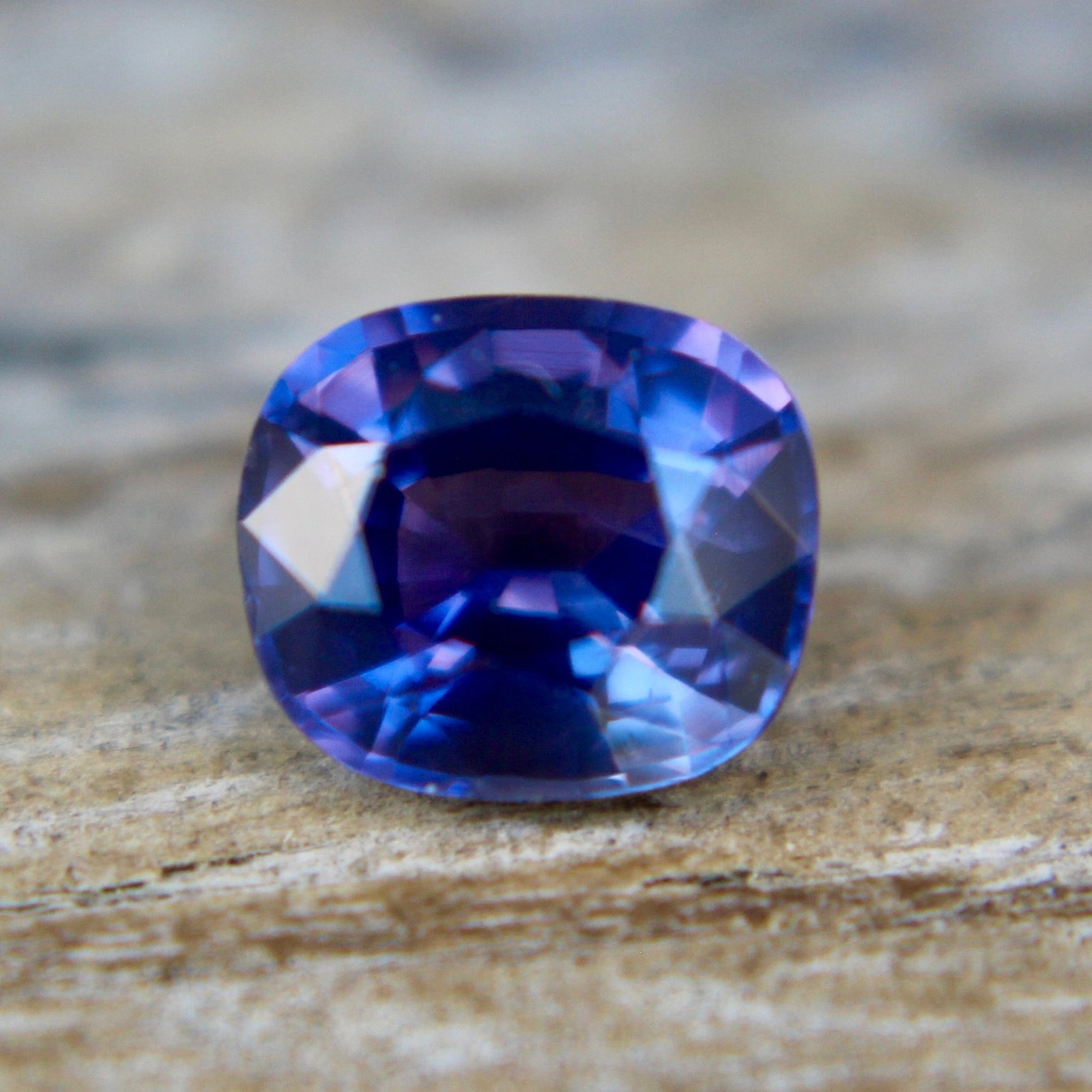 Natural Purple Sapphire - Sapphirepal