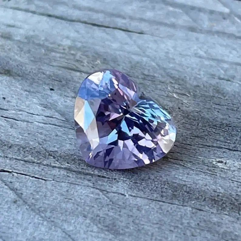 Natural Purple Sapphire - Sapphirepal