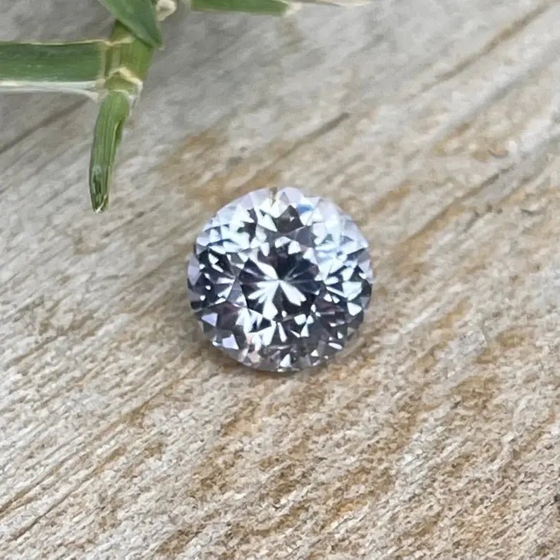 Natural Purple Sapphire - Sapphirepal