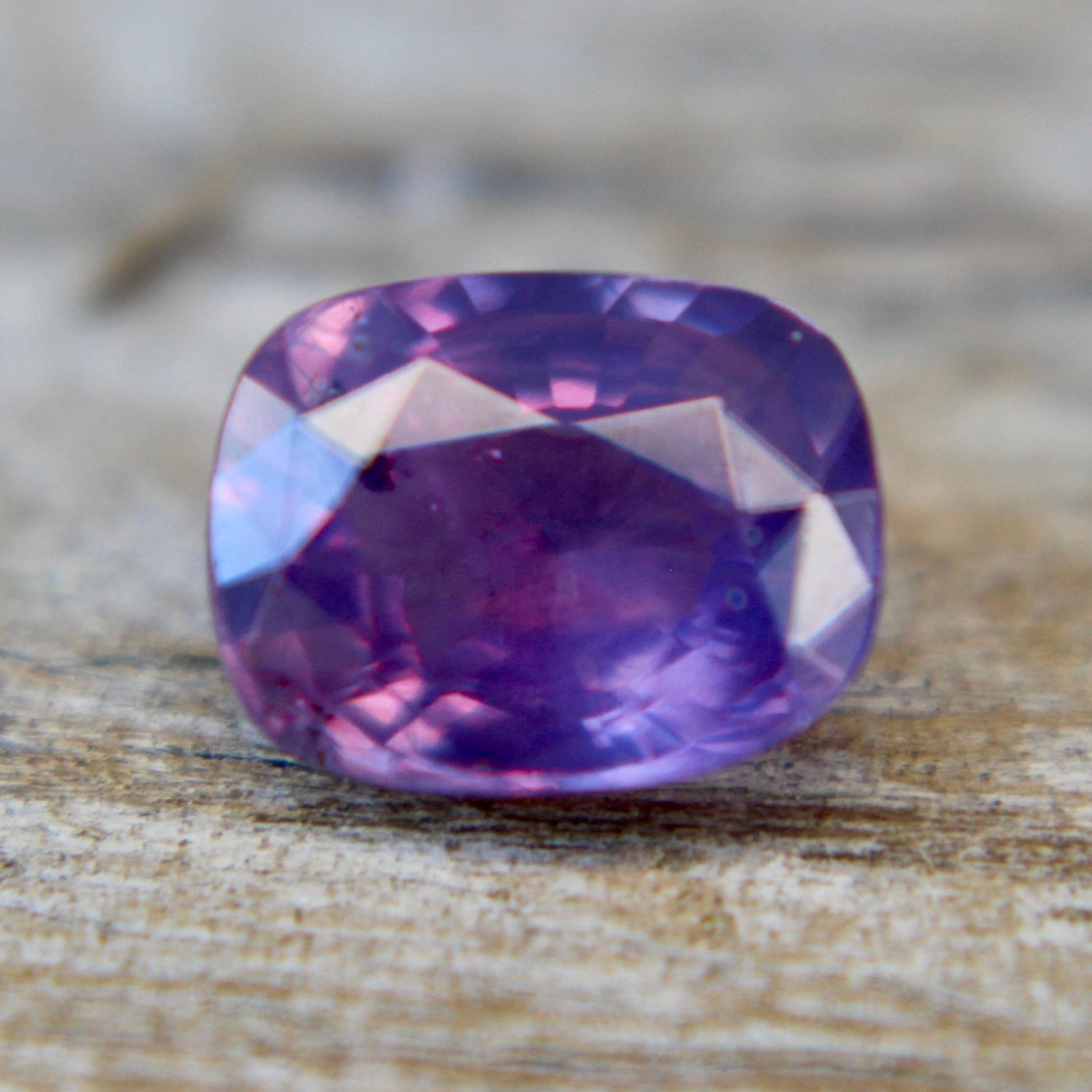 Natural Purple Sapphire - Sapphirepal