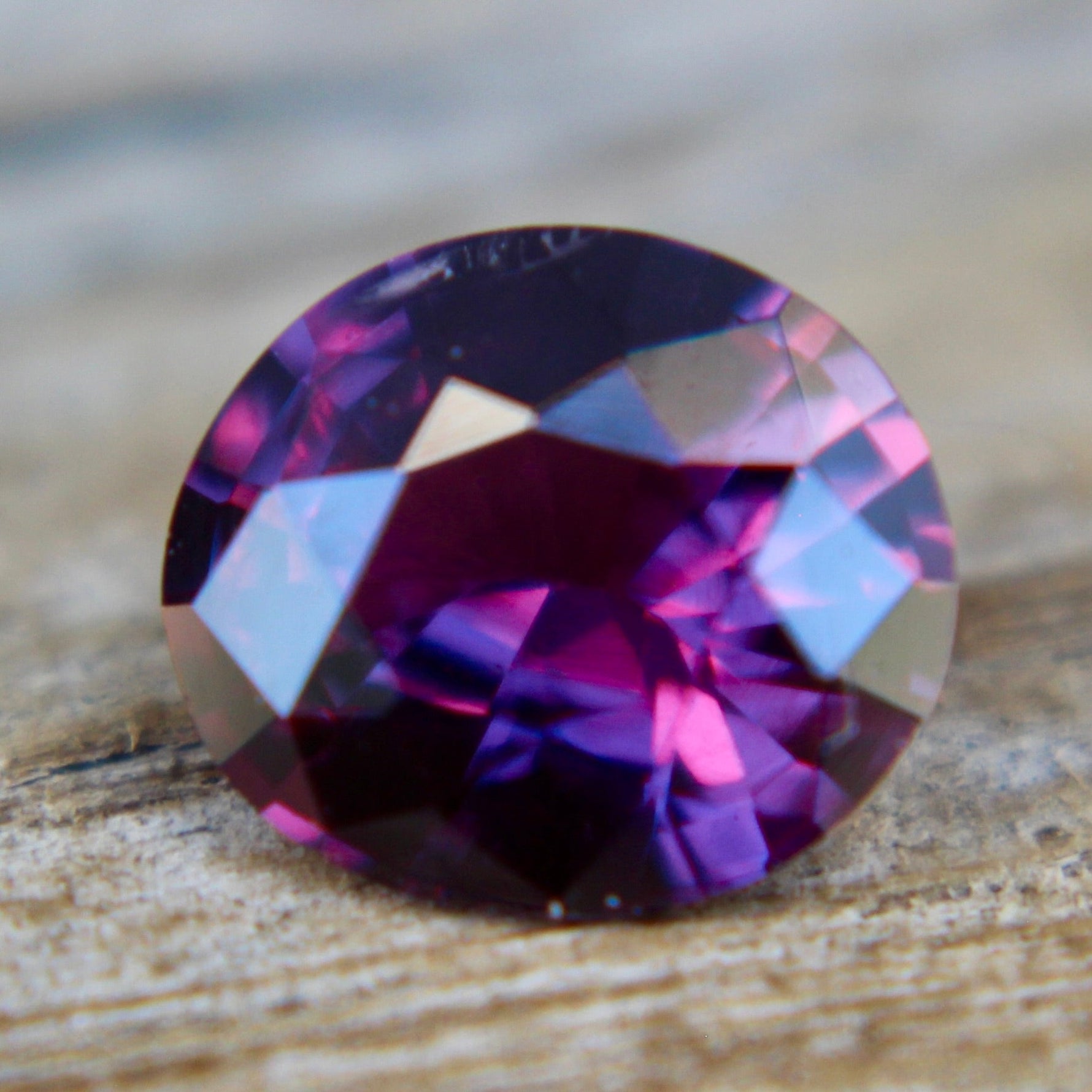 Natural Purple Sapphire - Sapphirepal