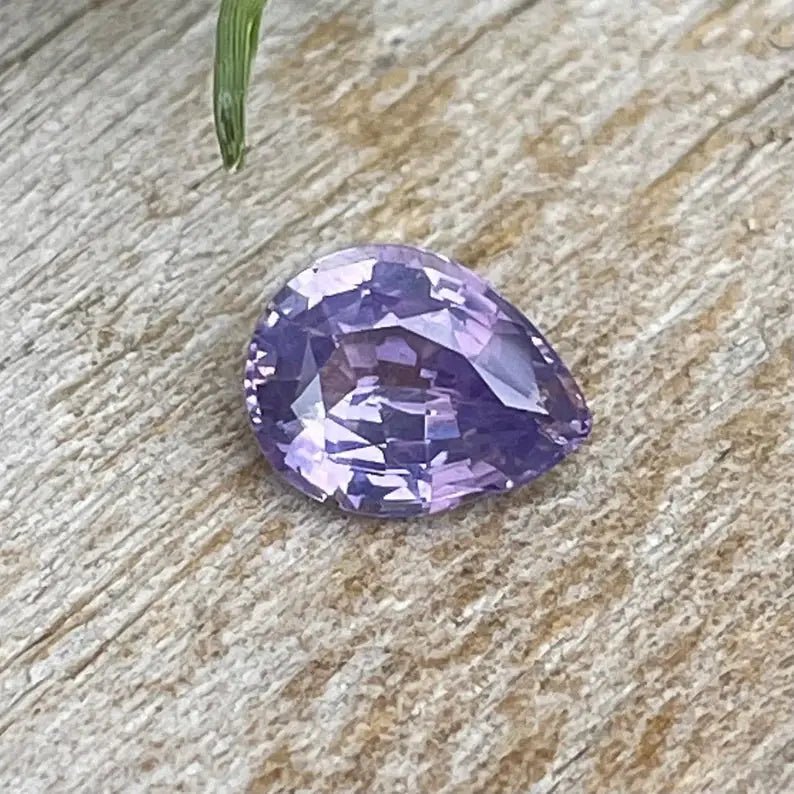 Natural Purple Sapphire - Sapphirepal