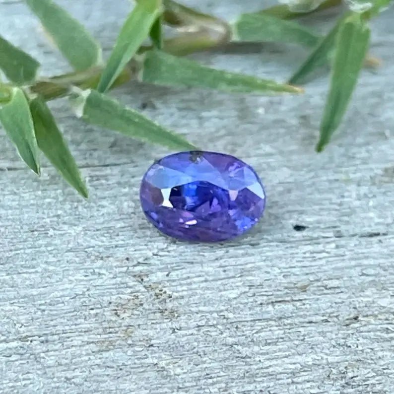 Natural Purple Sapphire - Sapphirepal