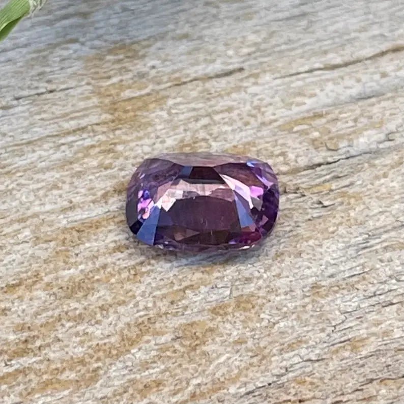 Natural Purple Sapphire - Sapphirepal
